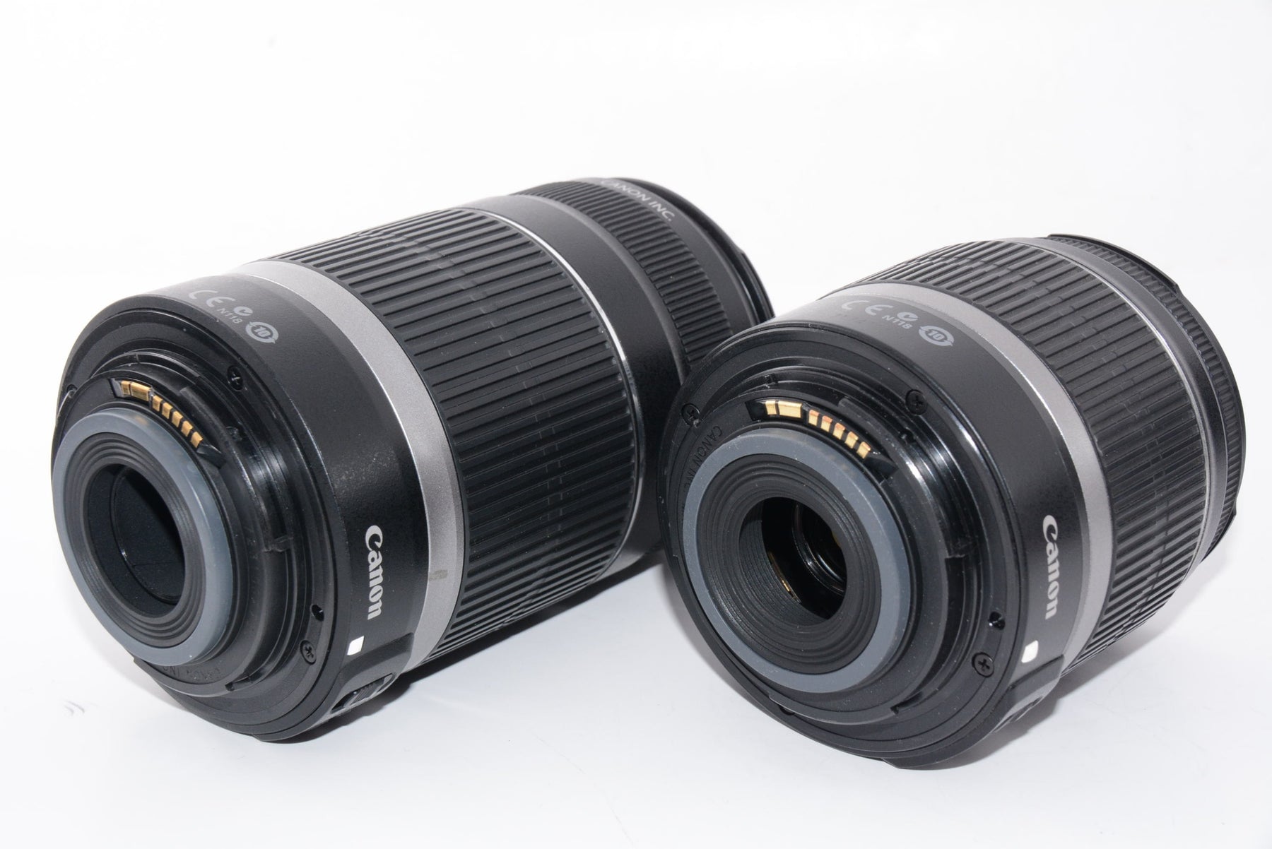 【外観並級】Canon デジタル一眼レフカメラ EOS Kiss X4 ダブルズームキット