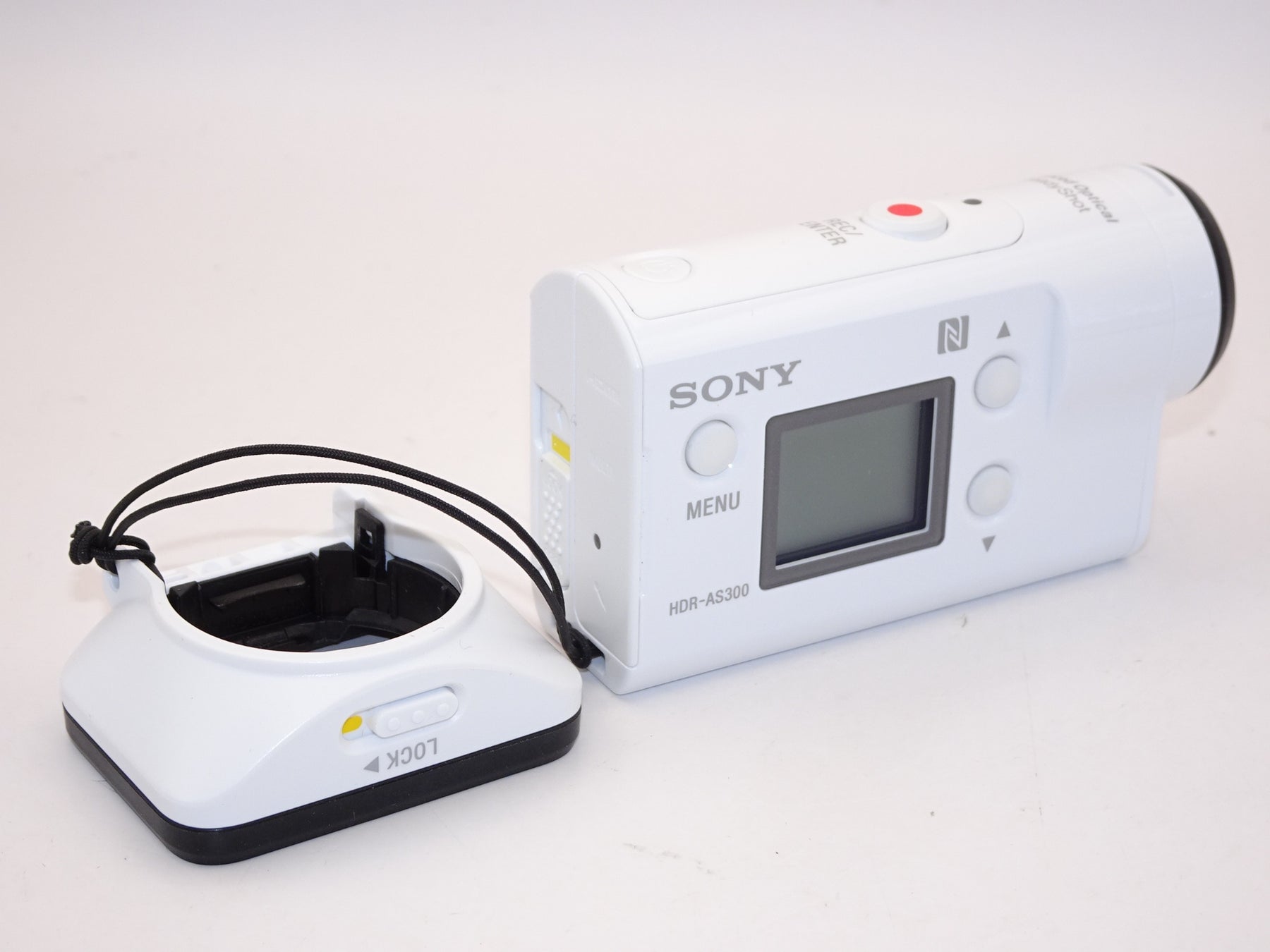 【外観特上級】ソニー SONY ウエアラブルカメラ アクションカム 空間光学ブレ補正搭載モデル(HDR-AS300)