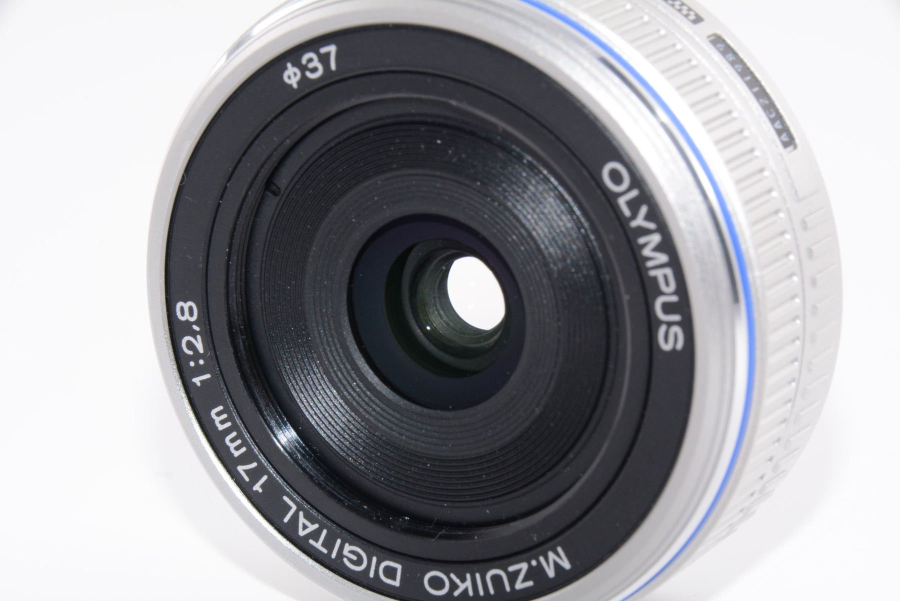 【外観並級】OLYMPUS パンケーキレンズ M.ZUIKO DIGITAL 17mm F2.8 シルバー