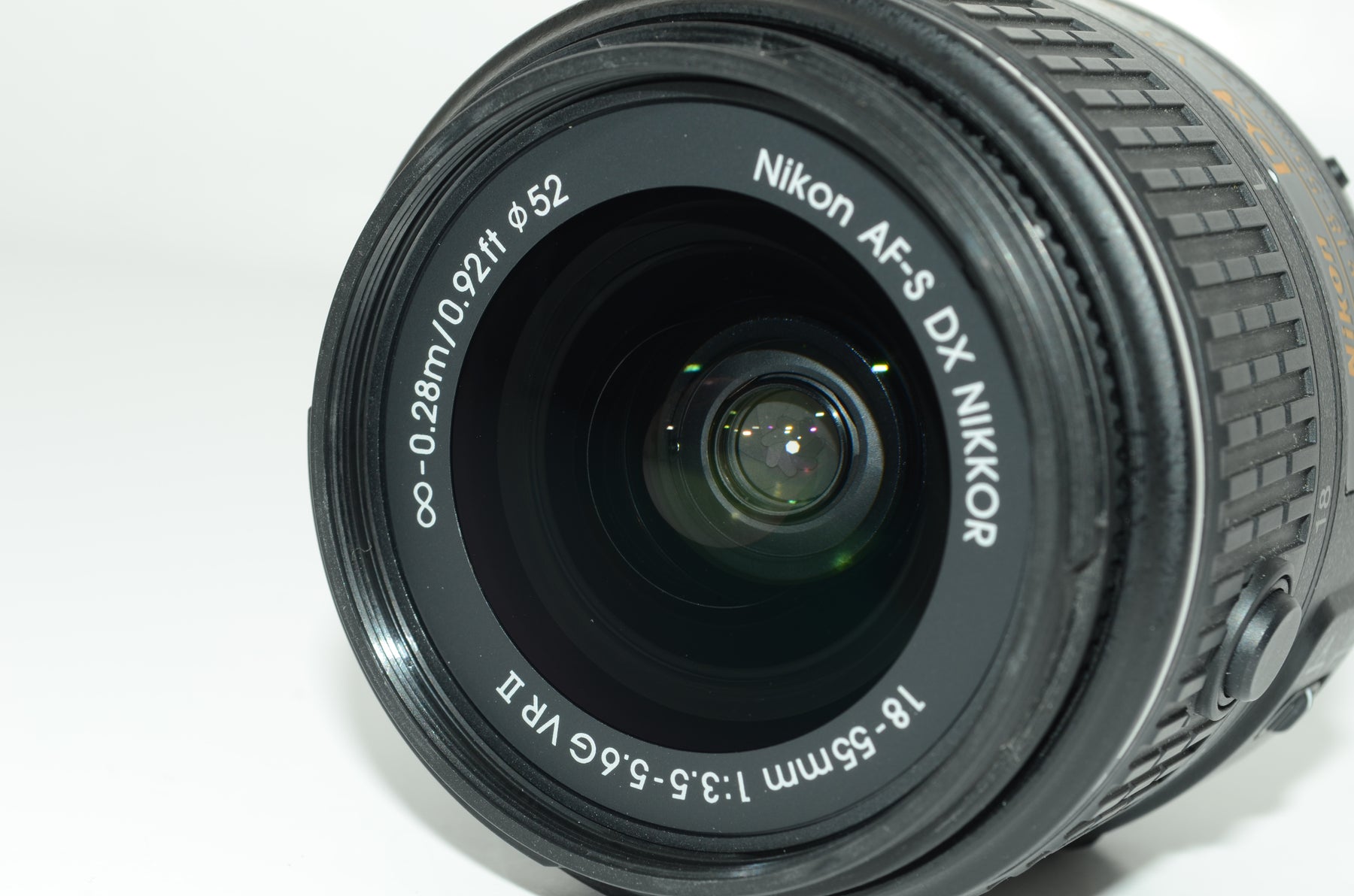 【外観特上級】Nikon 標準ズームレンズ AF-S DX NIKKOR 18-55mm f/3.5-5.6G VR II