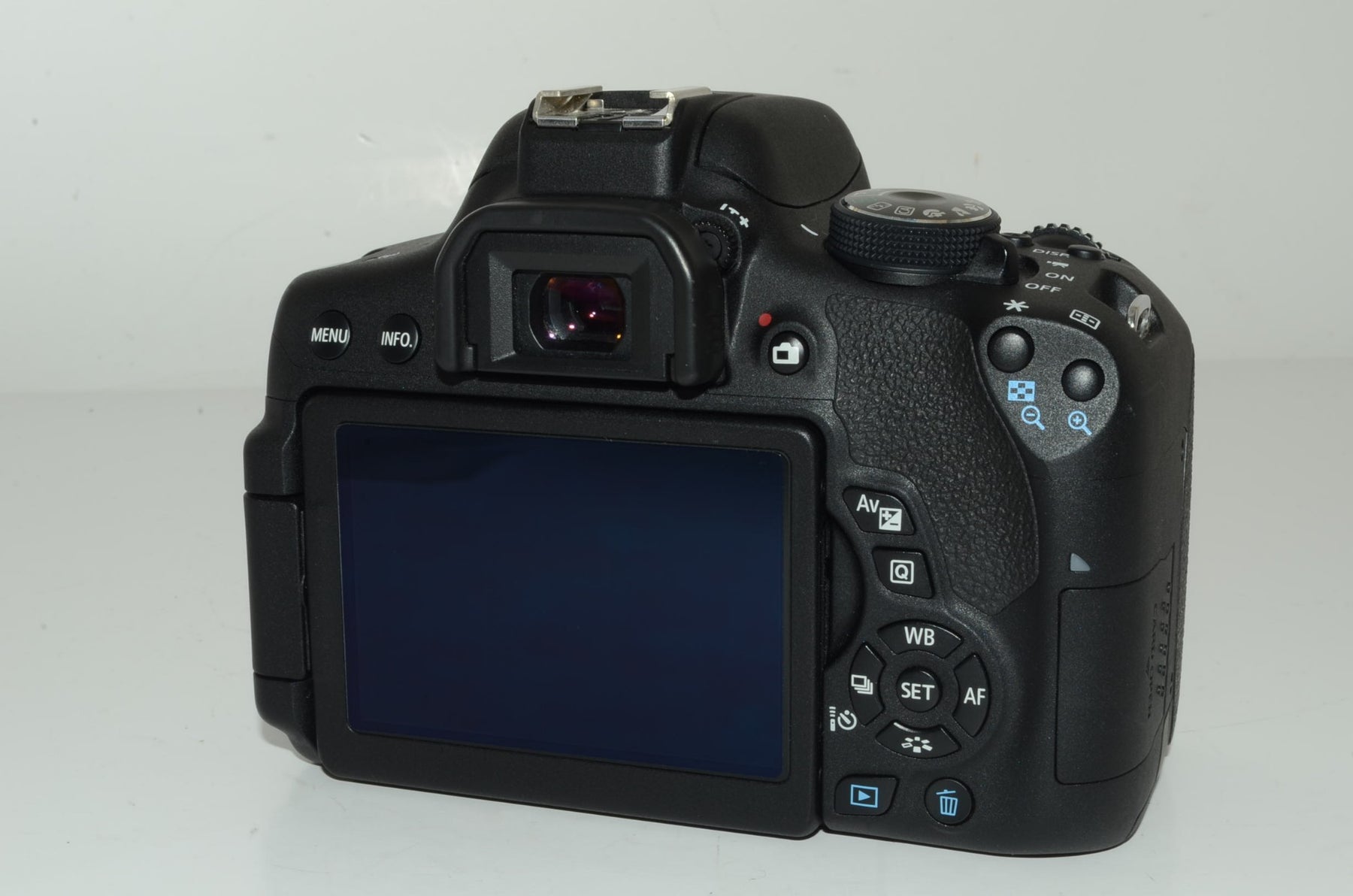 【外観特上級】Canon EOS Kiss X8i ダブルズームキット