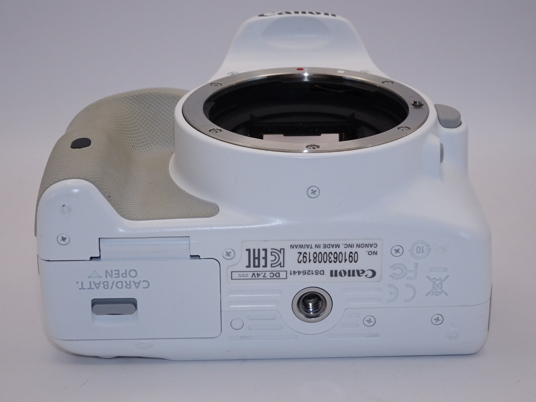 【外観特上級】Canon キャノン EOS Kiss X7 ボディ