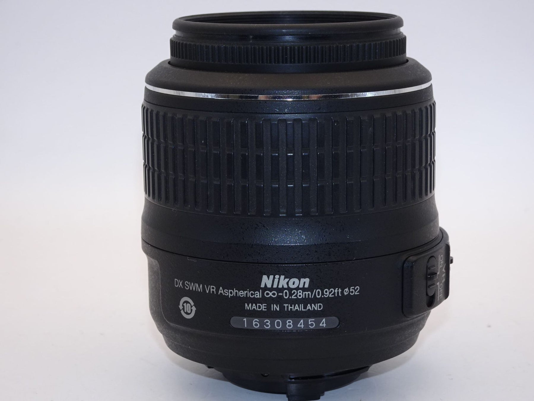【外観特上級】Nikon 標準ズームレンズ AF-S DX NIKKOR 18-55mm f3.5-5.6G VR