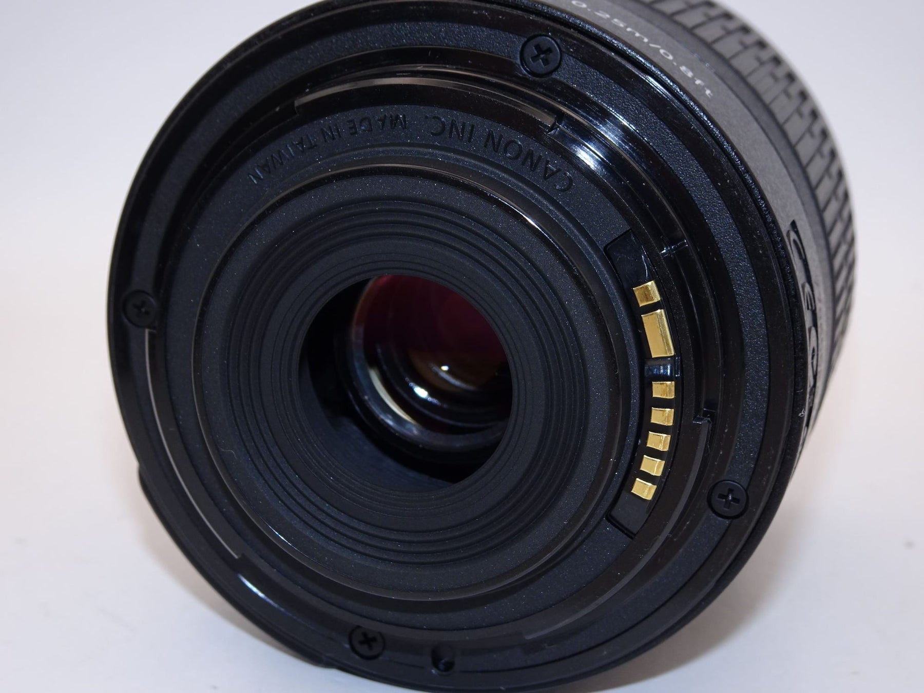 【外観特上級】Canon 標準ズームレンズ EF-S18-55mm F3.5-.5.6 IS II
