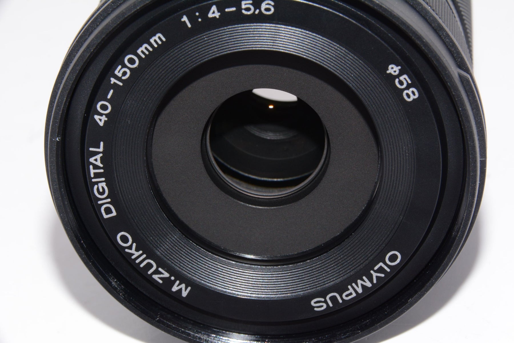 【外観特上級】OLYMPUS M.ZUIKO DIGITAL ED 40-150mm F4.0-5.6 R ブラック
