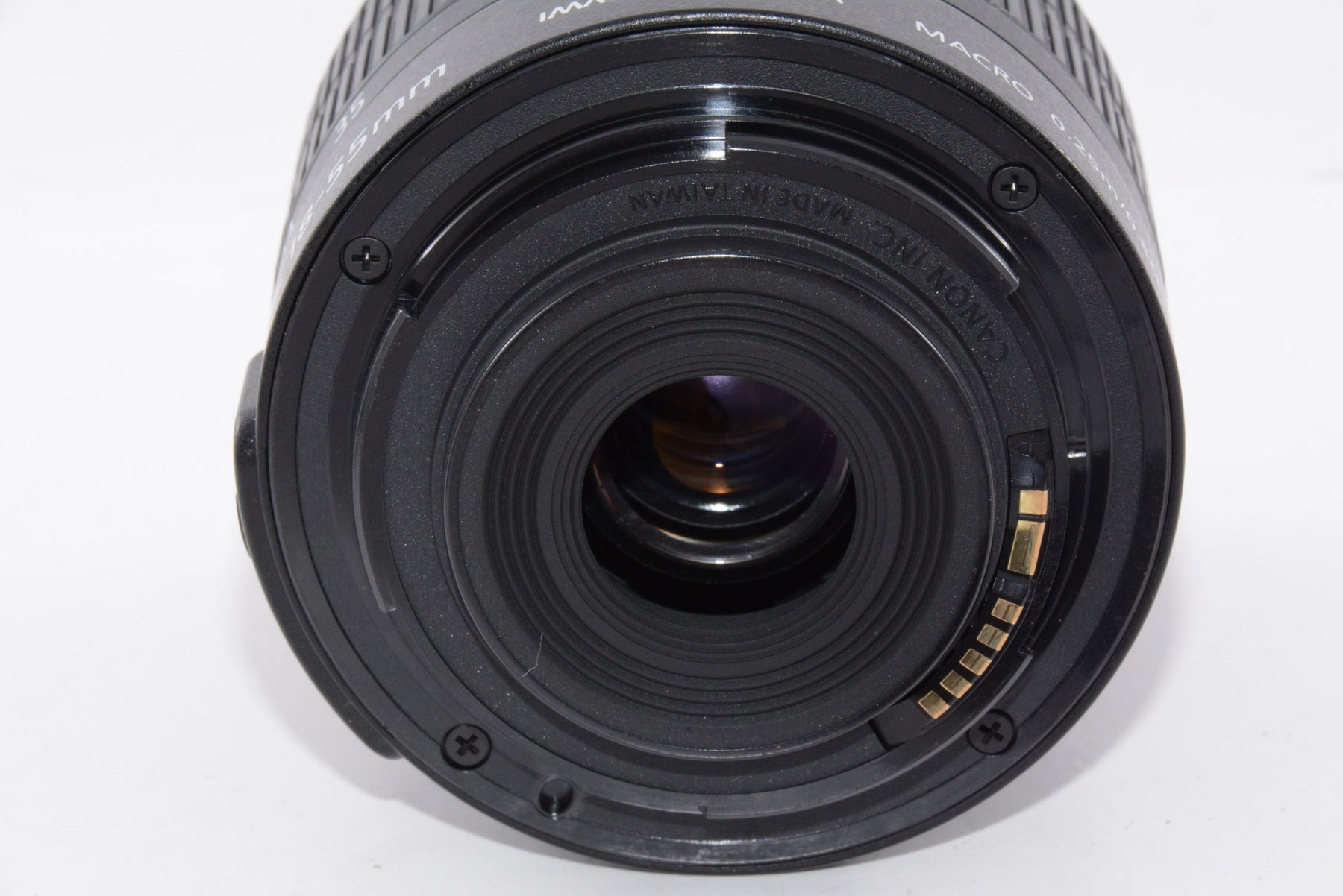 【外観特上級】Canon 標準ズームレンズ EF-S18-55mm F3.5-.5.6 IS II
