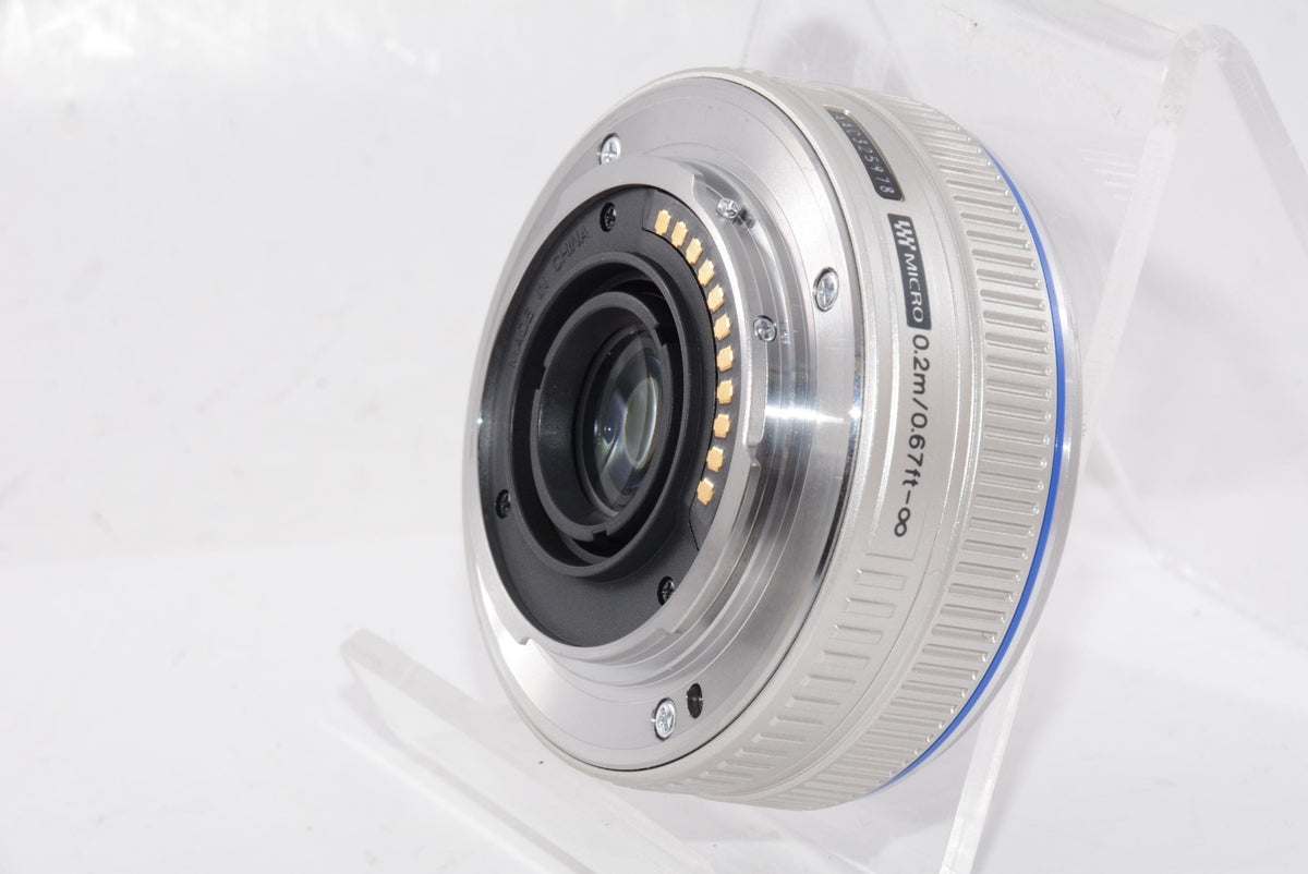 【外観特上級】OLYMPUS パンケーキレンズ M.ZUIKO DIGITAL 17mm F2.8 シルバー