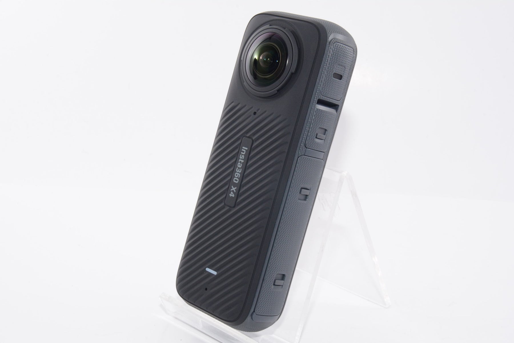 【外観特上級】Insta360 X4-8K防水360度アクションカメラ、4K広角動画、見えない自撮り棒効果、着脱式レンズガード、135分の連続撮影可能なバッテリー、AI編集、手ブレ補正、スポーツ/旅行/アウトドア向け