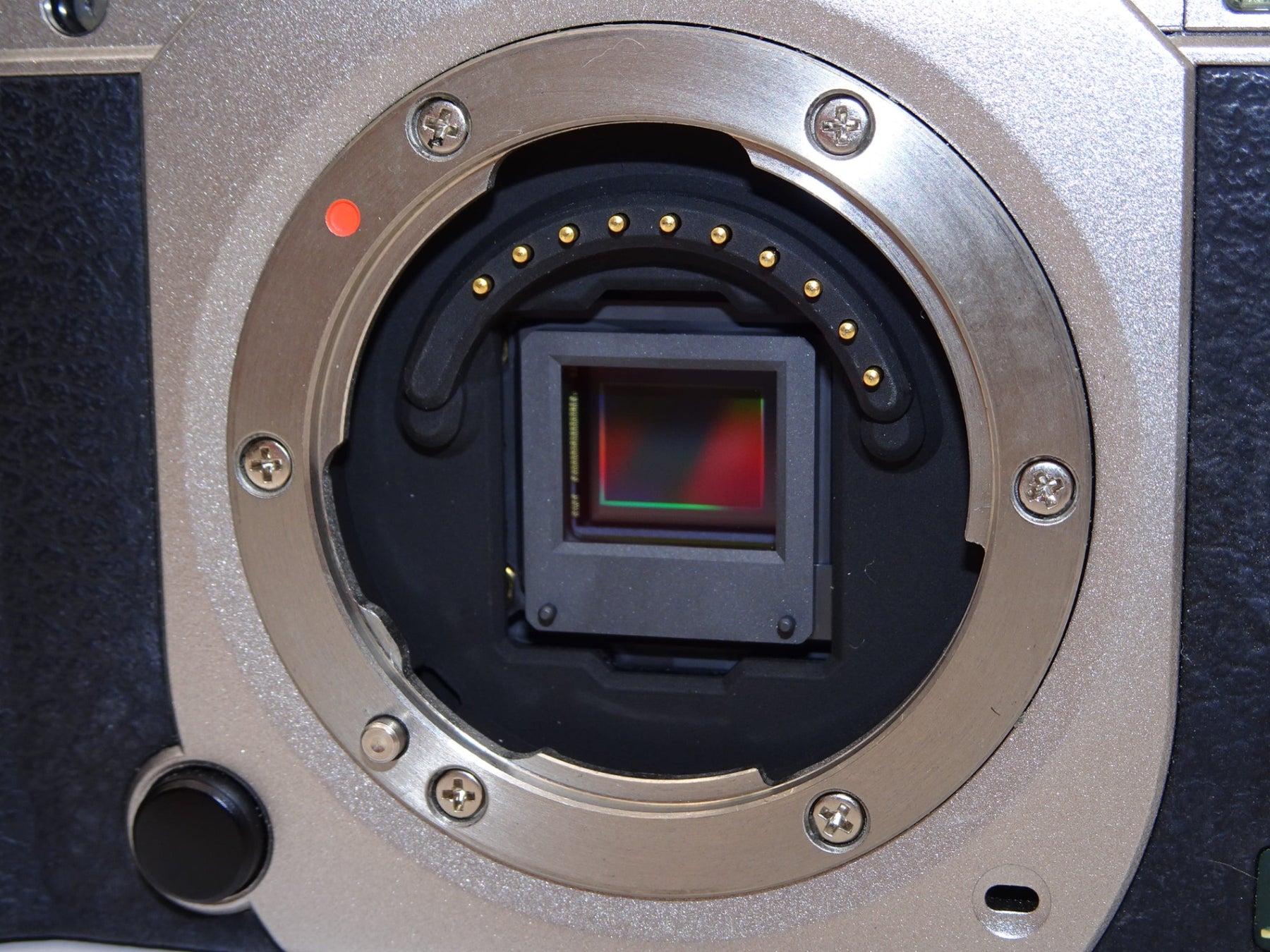 【外観特上級】PENTAX ミラーレス一眼 Q7 ボディ シルバー Q7 SILVER BODY
