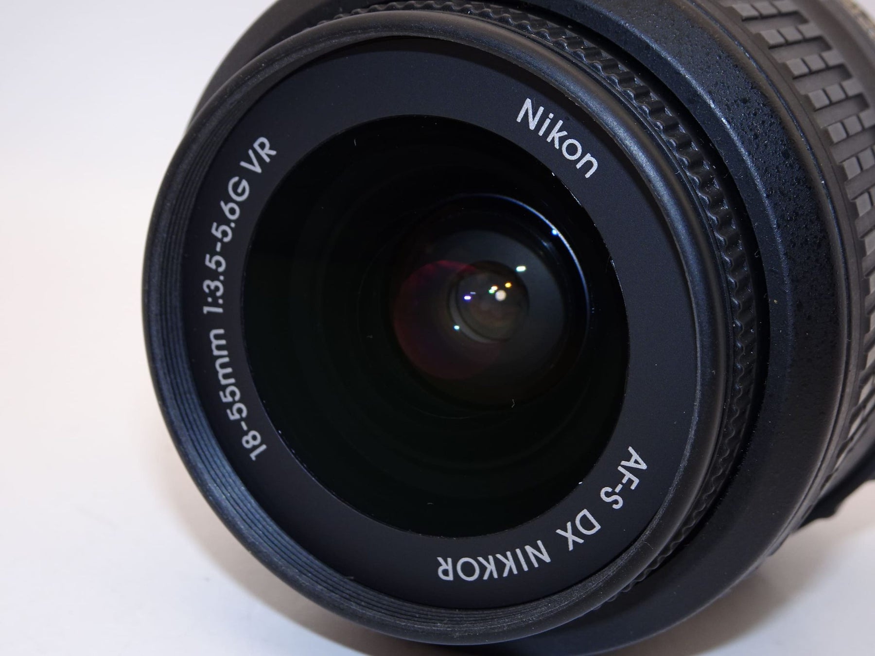 【外観並級】Nikon 標準ズームレンズ AF-S DX NIKKOR 18-55mm f3.5-5.6G VR
