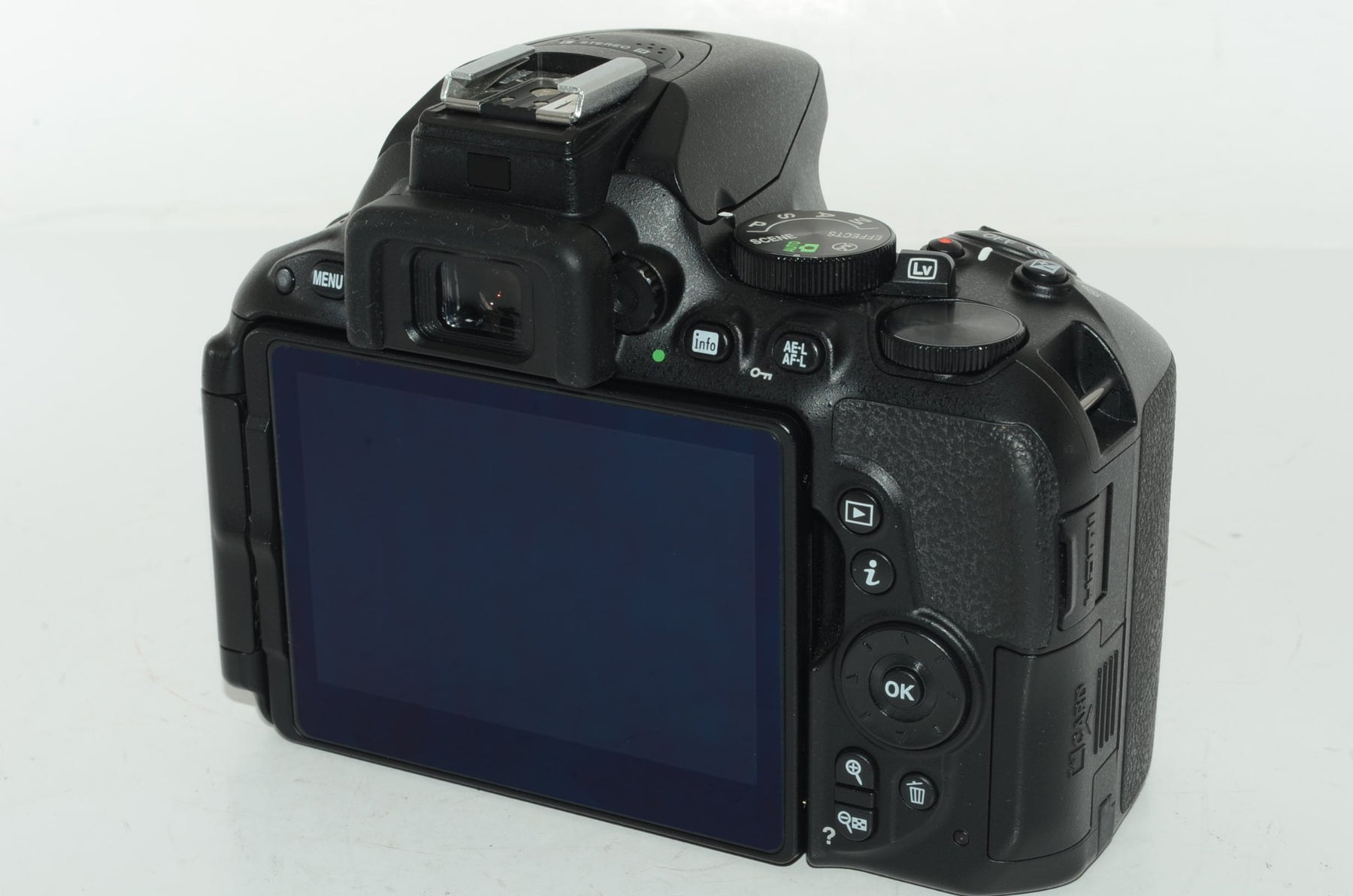 【外観特上級】Nikon デジタル一眼レフカメラ D5500 ボディー ブラック D5500BK