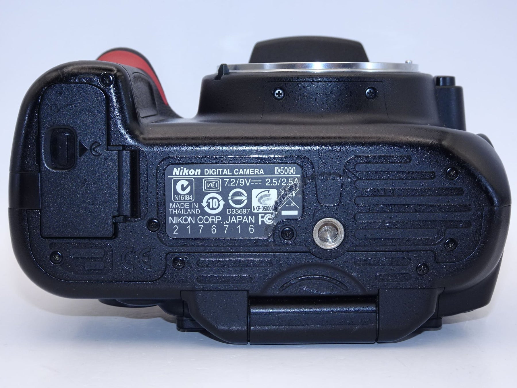 【外観並級】Nikon デジタル一眼レフカメラ D5000 ボディ D5000