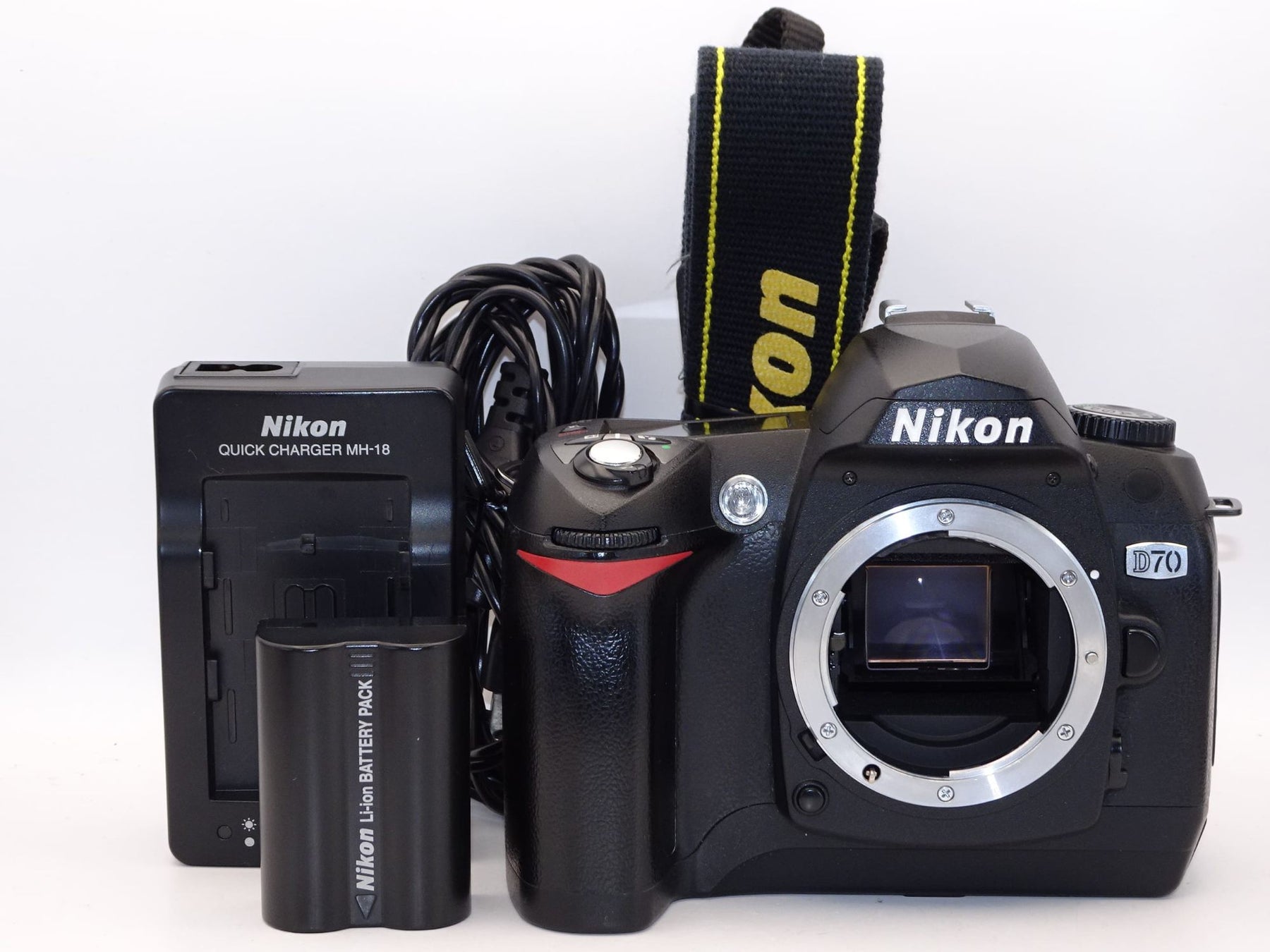【外観並級】NIKON ニコン デジタルカメラ D70 ボディ