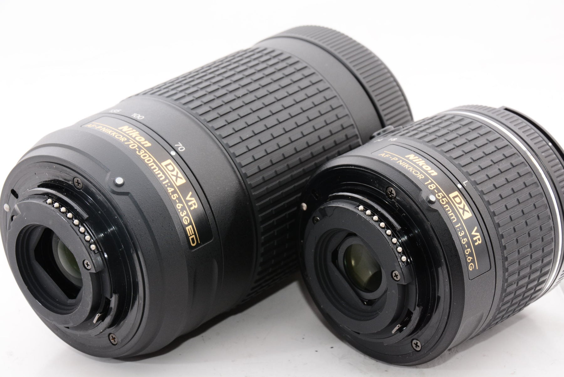 【外観特上級】Nikon デジタル一眼レフカメラ D3400 ダブルズームキット ブラック D3400WZBK
