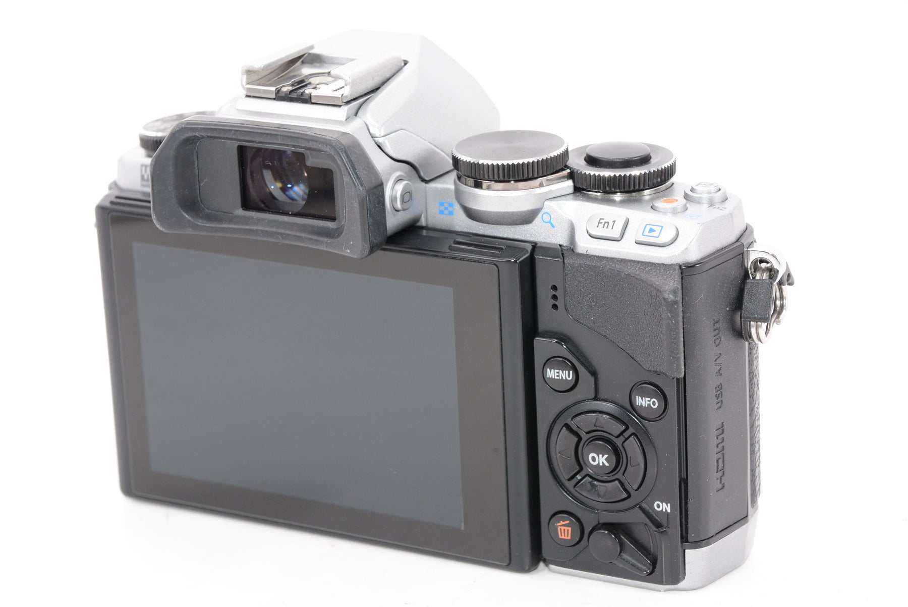 【外観特上級】OLYMPUS OM-D E-M10 ボディ シルバー ミラーレス一眼 OM-D E-M10 BODY SLV
