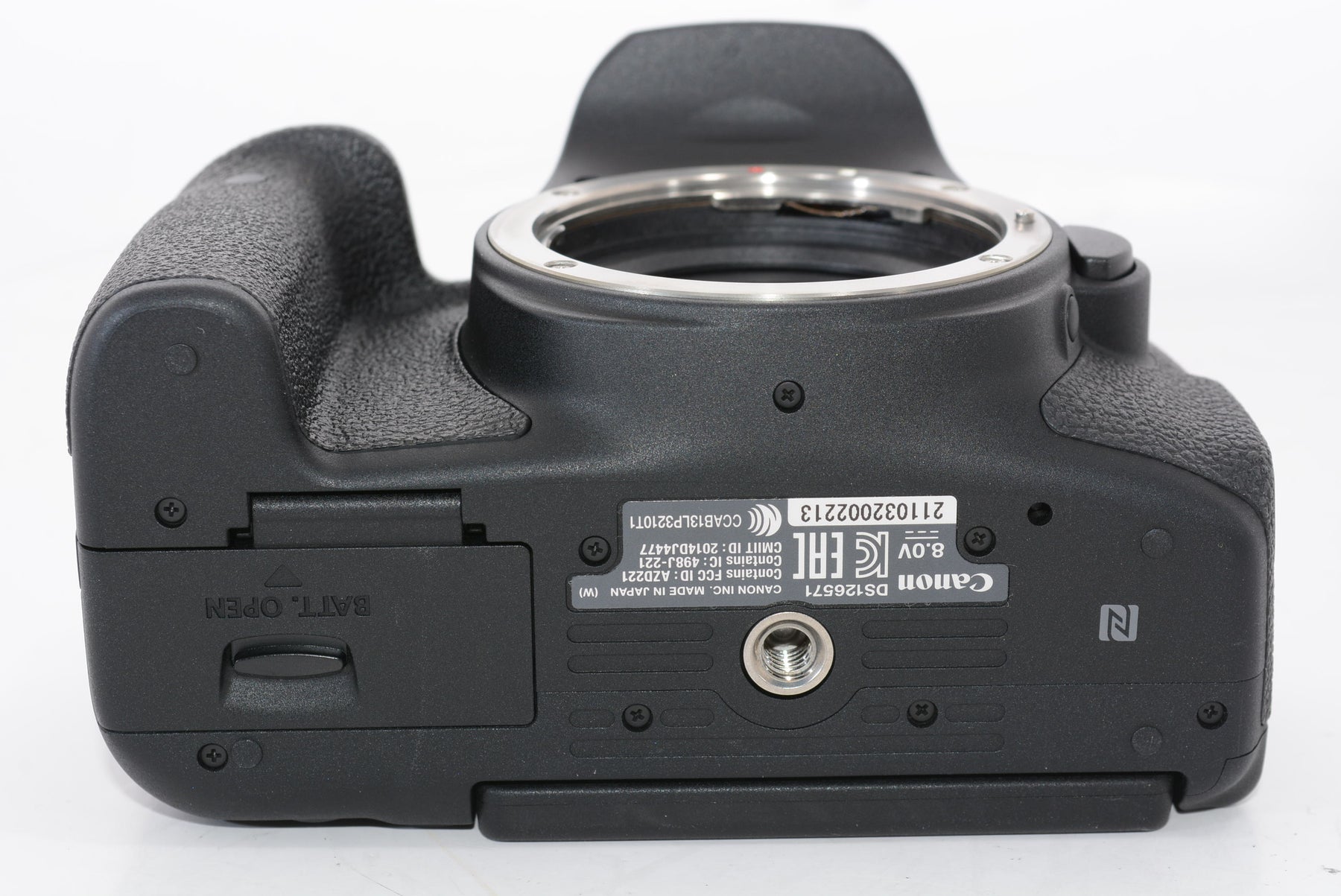 【外観特上級】Canon デジタル一眼レフカメラ EOS Kiss X8i ボディ