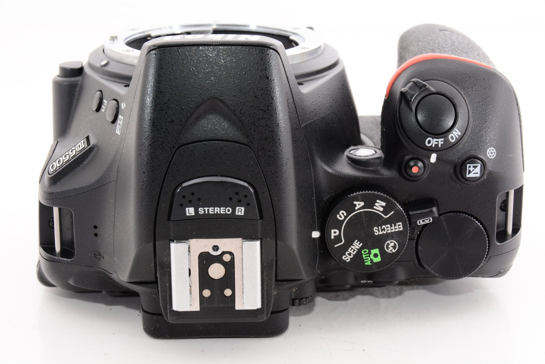 【外観特上級】Nikon デジタル一眼レフカメラ D5500 ボディー ブラック 2416万画素 3.2型液晶 タッチパネル D5500BK