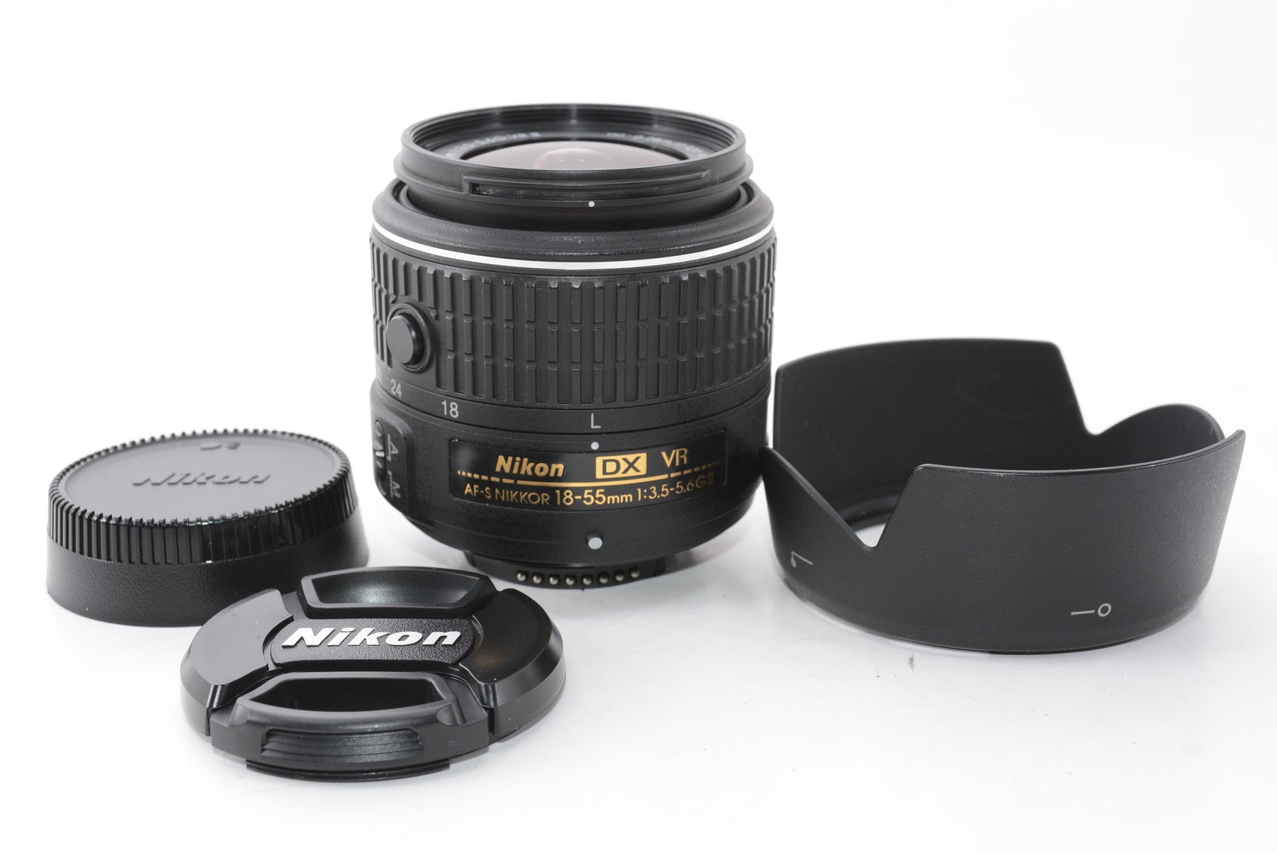 【外観特上級】Nikon 標準ズームレンズ AF-S DX NIKKOR 18-55mm f/3.5-5.6G VR II
