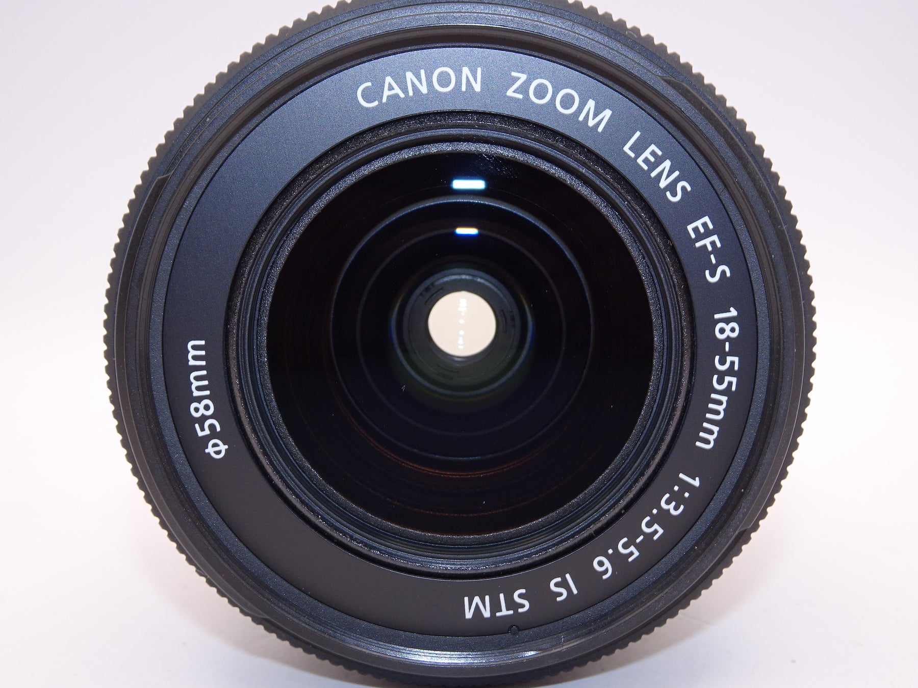 【外観特上級】Canon 標準ズームレンズ EF-S18-55mm F3.5-5.6 IS STM