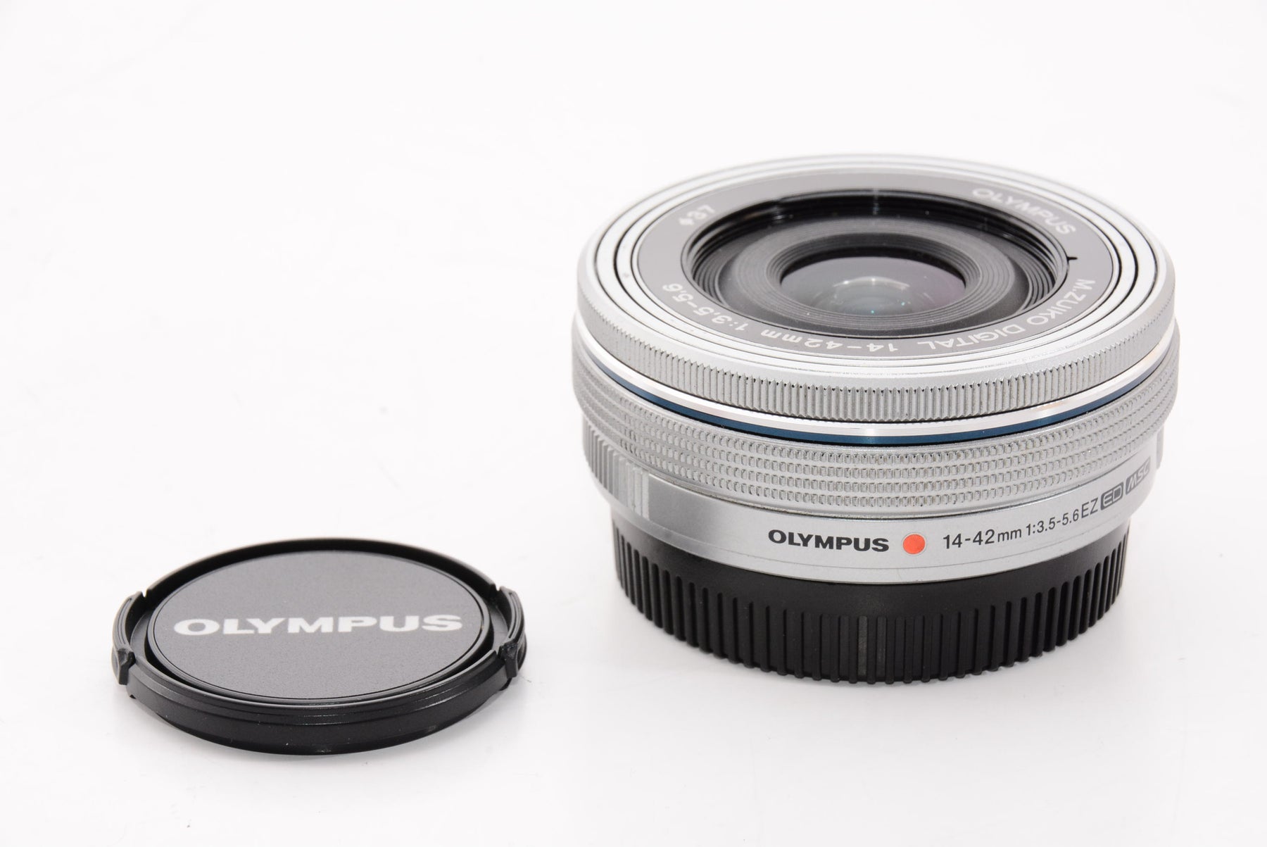 【オススメ】OLYMPUS 電動式パンケーキズームレンズ M.ZUIKO DIGITAL ED 14-42mm F3.5-5.6 EZ SLV