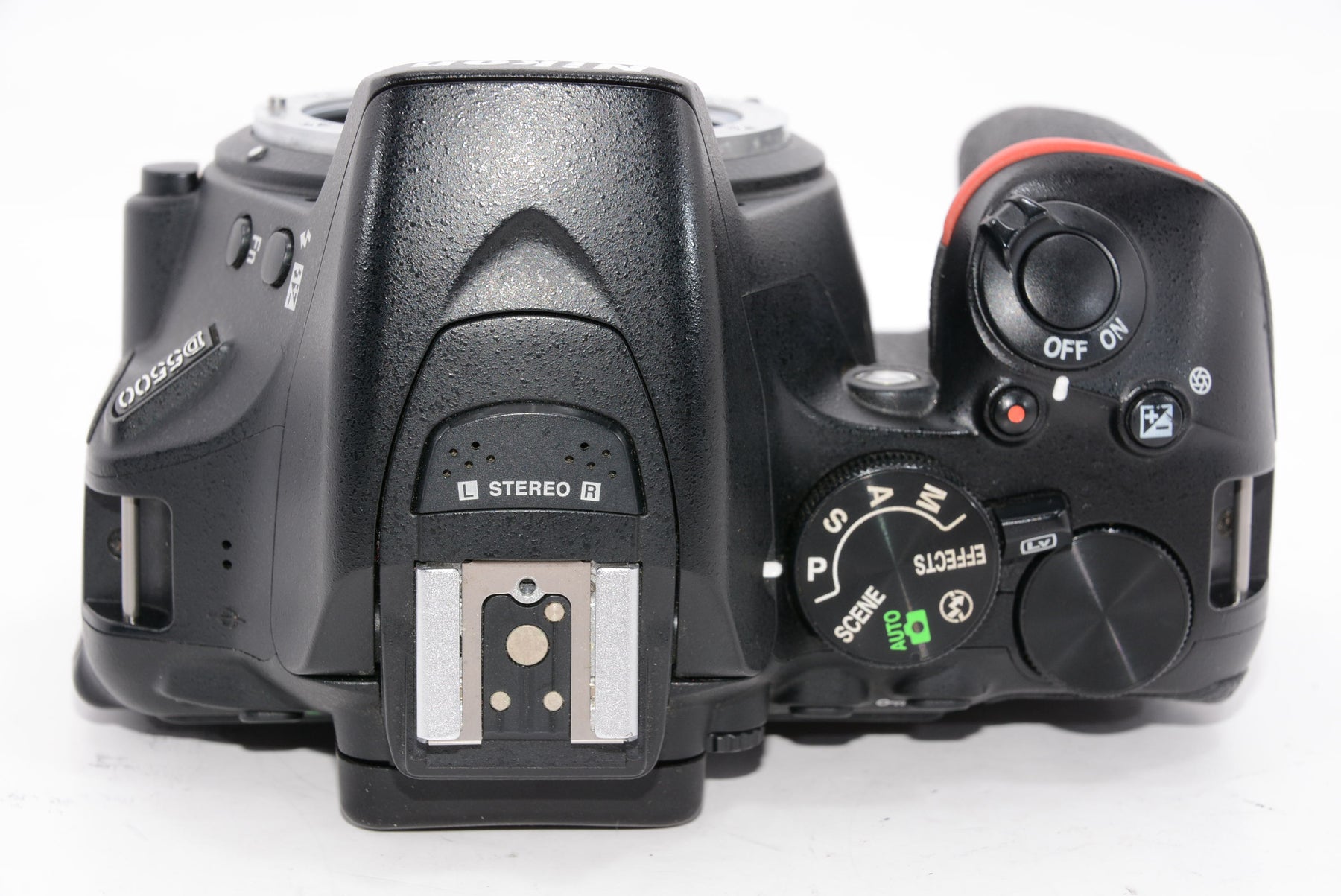 【外観特上級】Nikon デジタル一眼レフカメラ D5500 ボディー ブラック 2416万画素 3.2型液晶 タッチパネル D5500BK