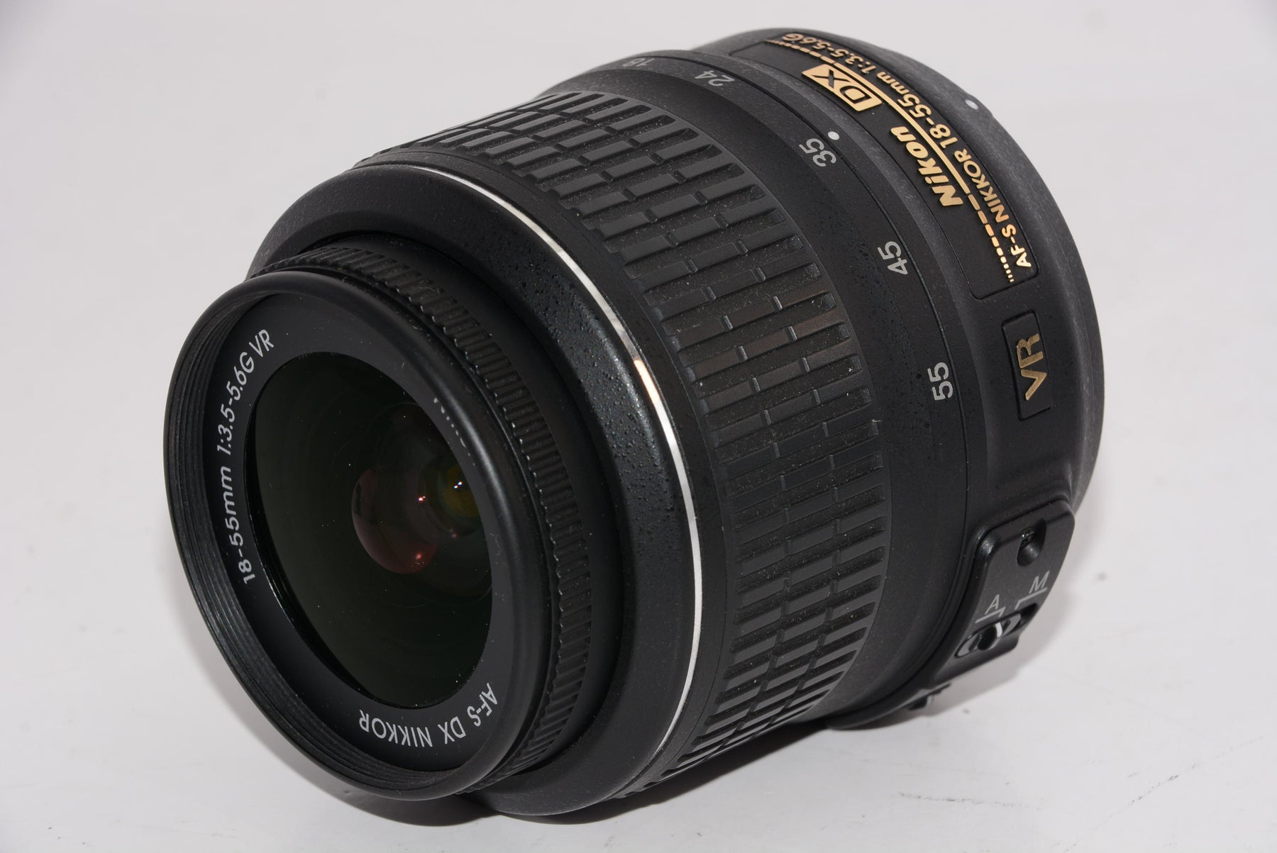 【外観特上級】Nikon デジタル一眼レフカメラ D5200 レンズキット