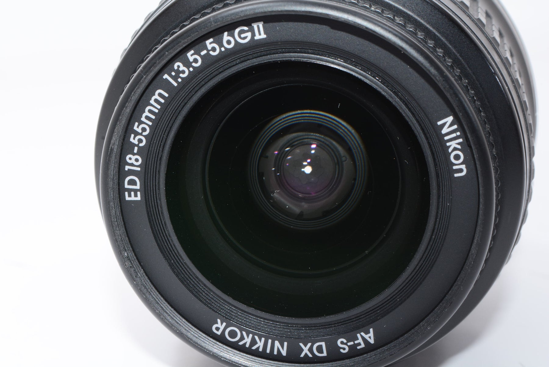 【外観特上級】Nikon 標準ズームレンズ AF-S DX Zoom Nikkor ED 18-55mm f/3.5-5.6 G II ブラック