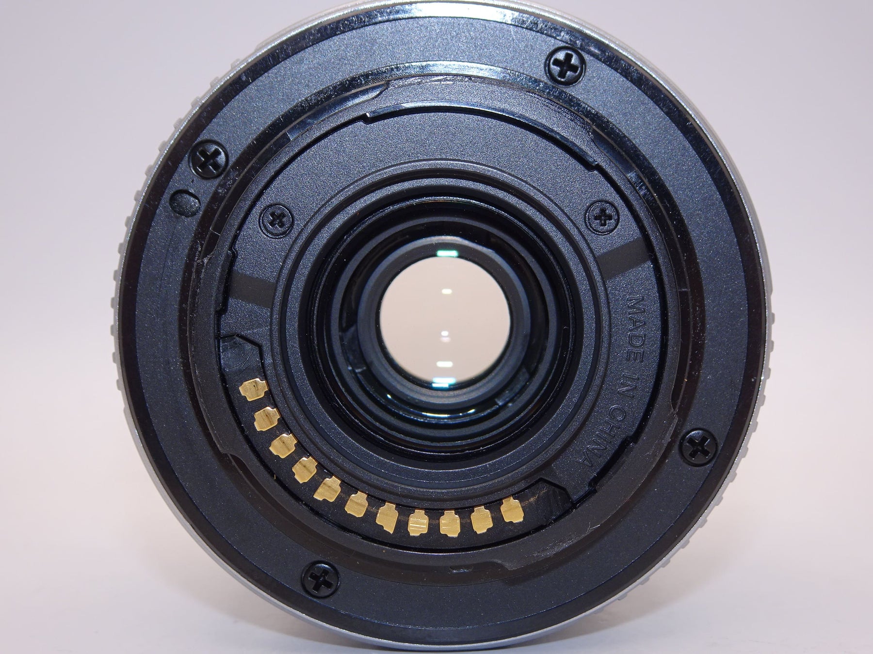 【外観特上級】OLYMPUS 標準ズームレンズ M.ZUIKO DIGITAL 14-42mm F3.5-5.6 II R シルバー