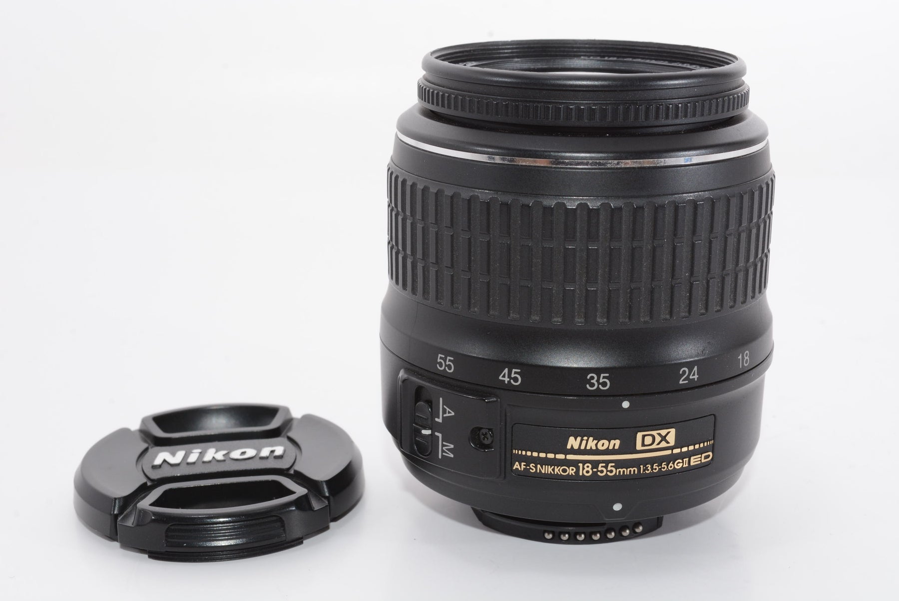 【外観並級】Nikon 標準ズームレンズ AF-S DX Zoom Nikkor ED 18-55mm f/3.5-5.6 G II