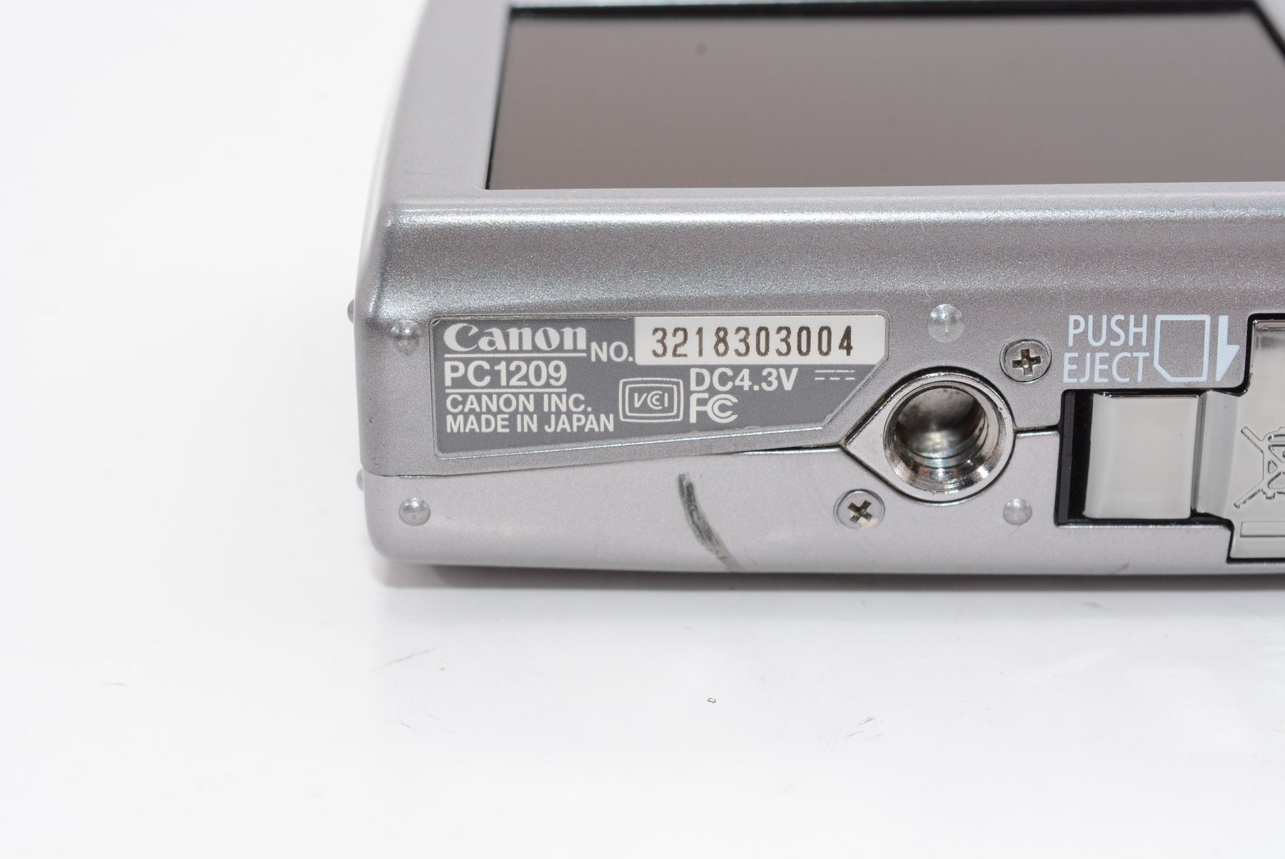 【外観特上級】Canon デジタルカメラ IXY (イクシ) DIGITAL 900 IS IXYD900IS
