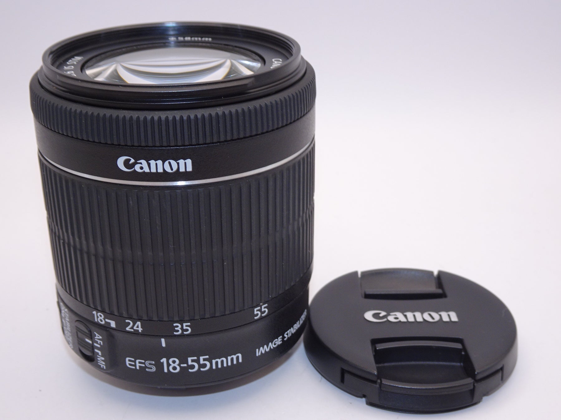 【外観特上級】Canon 標準ズームレンズ EF-S18-55mm F3.5-5.6 IS STM