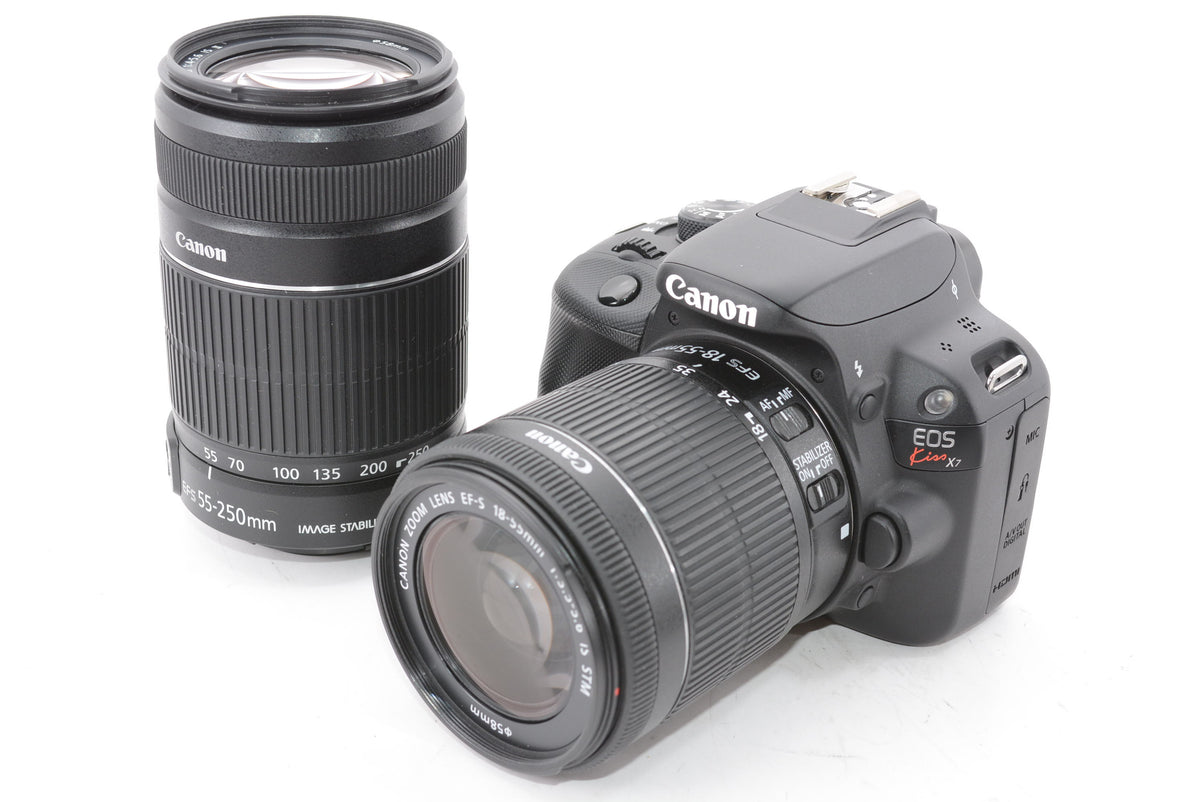 【外観特上級】Canon デジタル一眼レフカメラ EOS Kiss X7 ダブルズームキット EF-S18-55mm/EF-S55-250mm付属 KISSX7-WKIT
