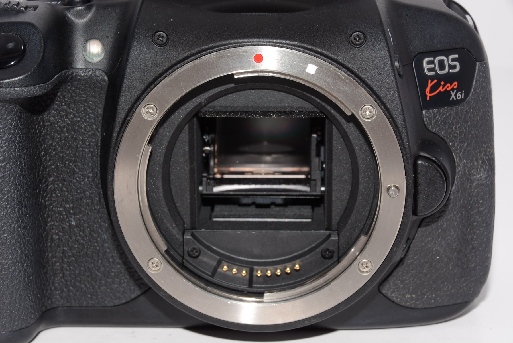 【外観特上級】Canon デジタル一眼レフカメラ EOS Kiss X6i ボディ KISSX6i-BODY
