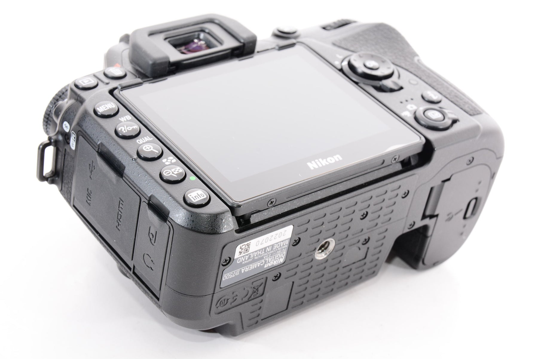 【外観特上級】Nikon デジタル一眼レフカメラ D7500 18-140VR レンズキット D7500LK18-140