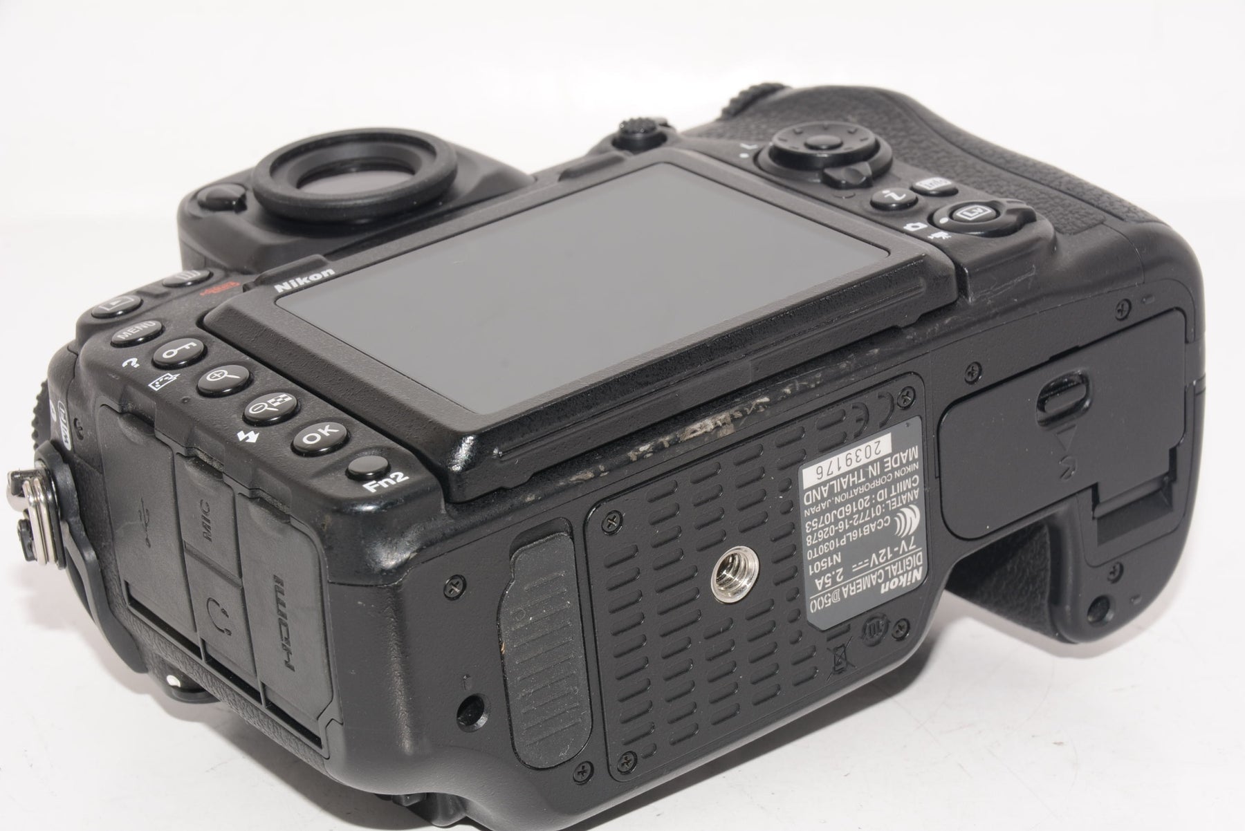 【外観特上級】Nikon デジタル一眼レフカメラ D500 レンズキット