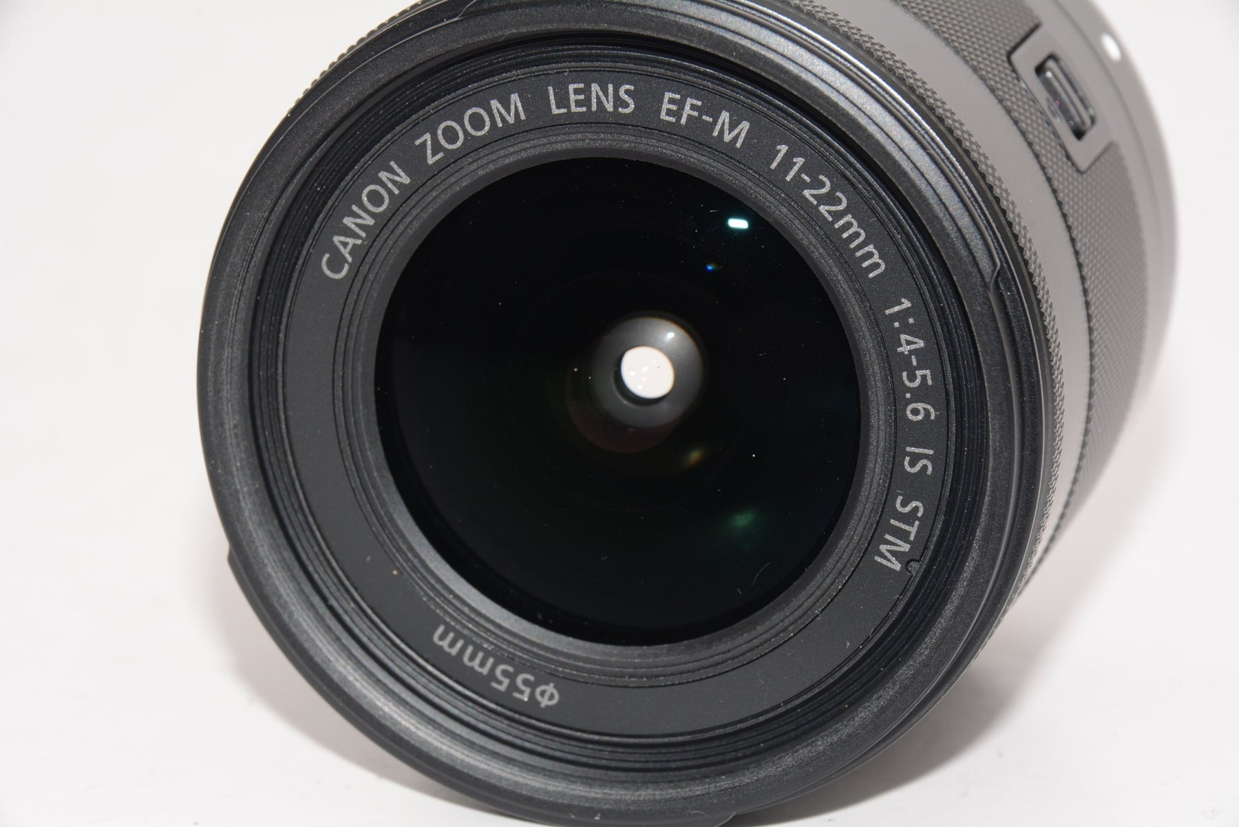 【外観特上級】Canon EF - M 11 – 22 mm f / 4 – 5.6 STMレンズ