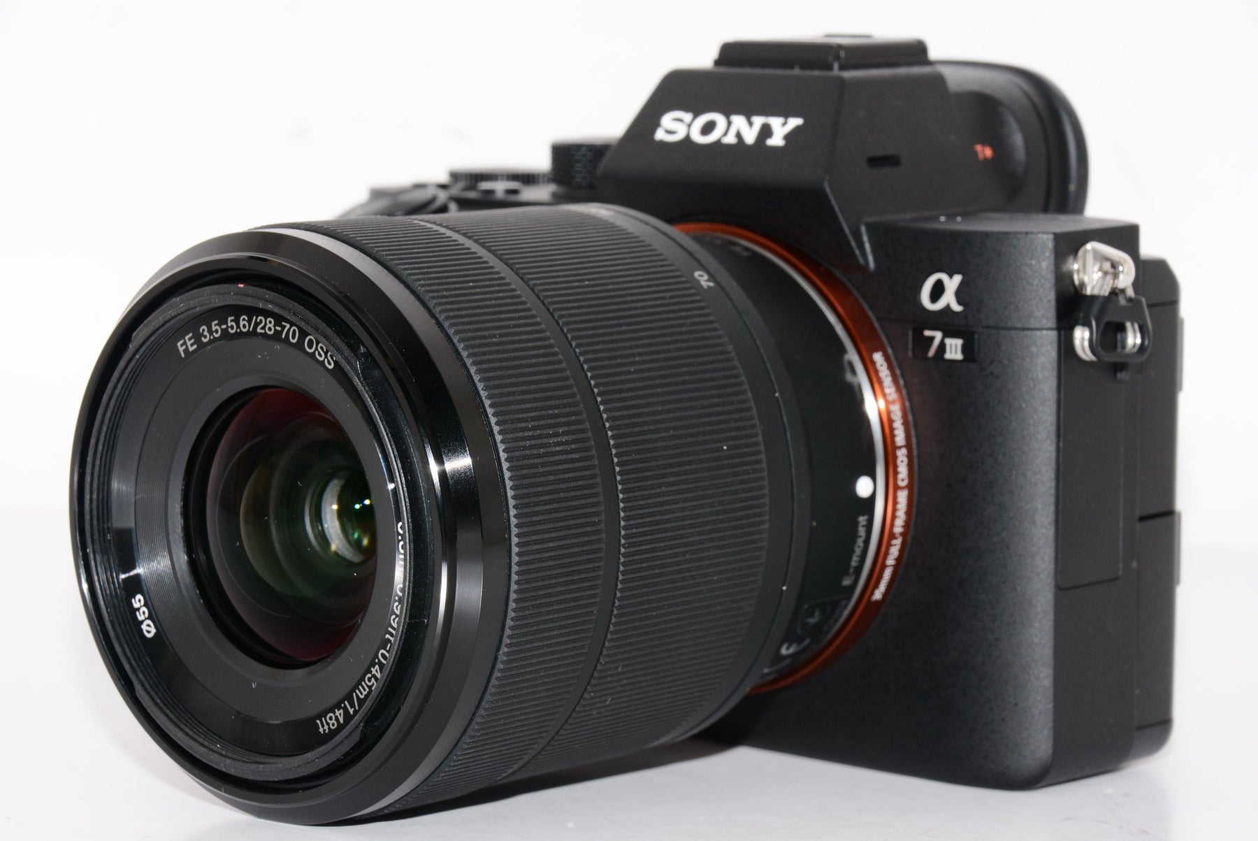 【外観特上級】ソニー ミラーレス一眼 α7 III ズームレンズキット FE 28-70mm F3.5-5.6 OSS ILCE-7M3K