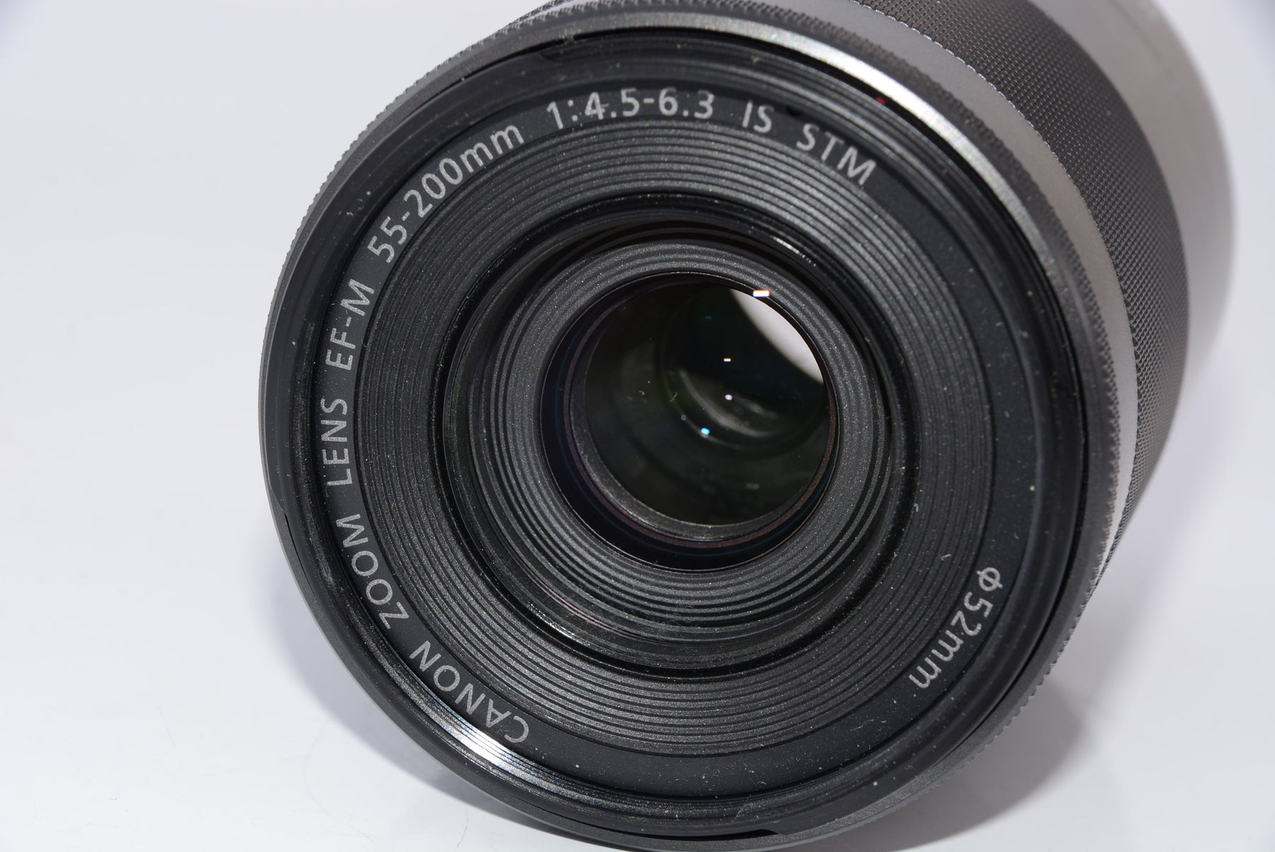 【ほぼ新品】Canon 望遠ズームレンズ EF-M55-200mm F4.5-6.3 IS STM ミラーレス専用 EF-M55-200ISSTM