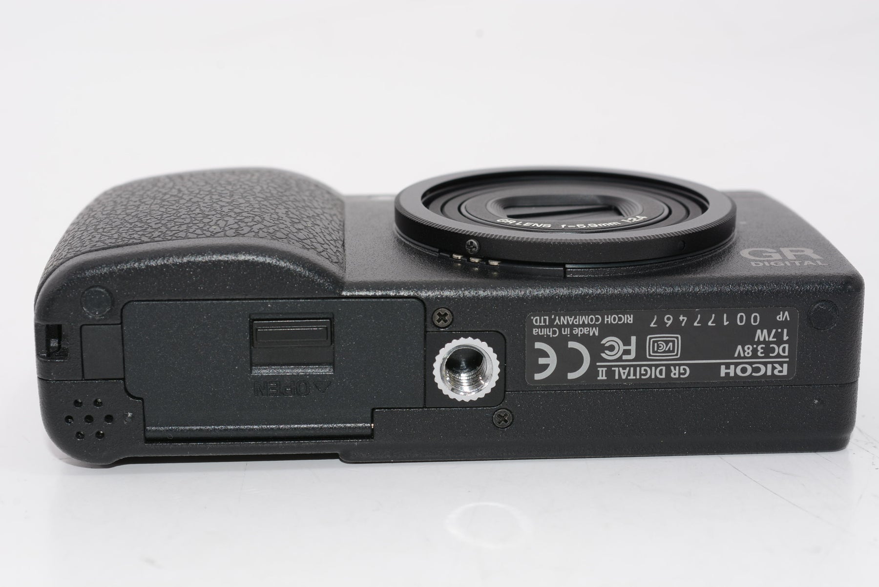 【外観特上級】RICOH デジタルカメラ GR DIGITALII