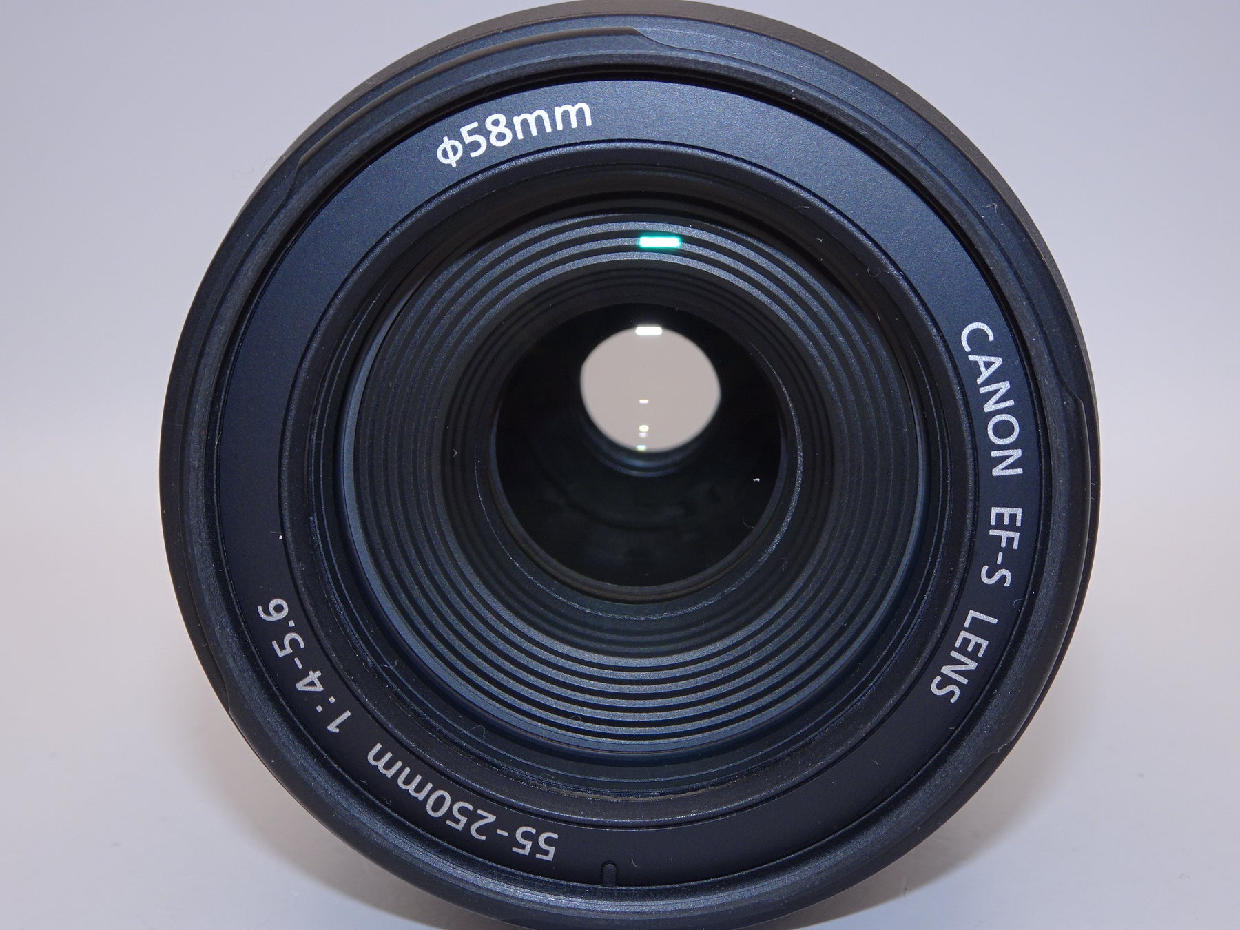 【外観特上級】Canon 望遠レンズ EF-S55-250mm F4-5.6 IS