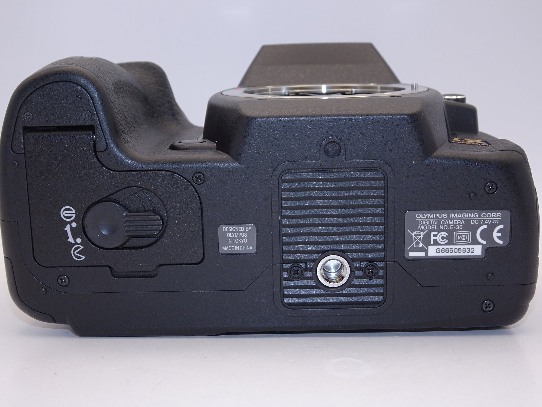 【外観特上級】OLYMPUS デジタル一眼レフカメラ E-30 ボディ E-30BODY