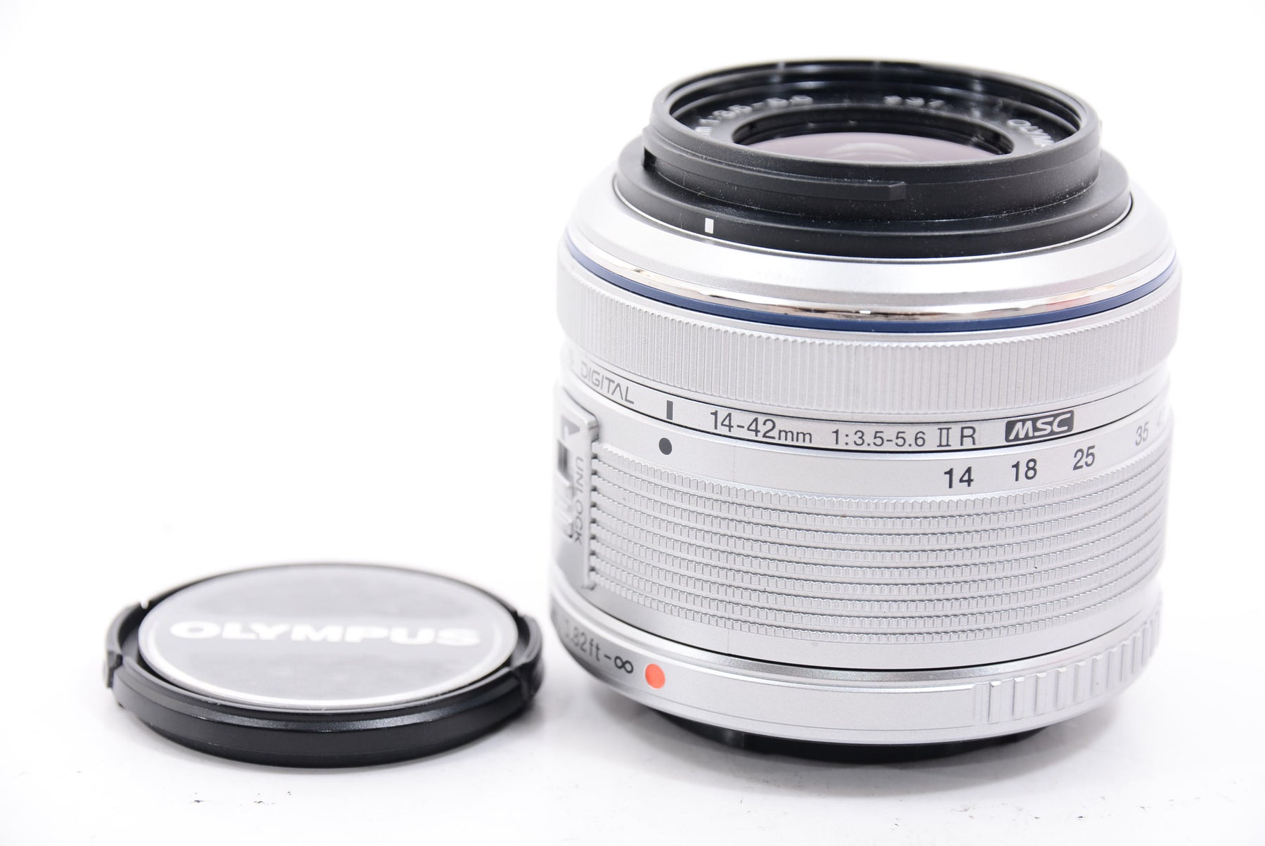 【外観特上級】OLYMPUS 標準ズームレンズ M.ZUIKO DIGITAL 14-42mm F3.5-5.6 II R シルバー