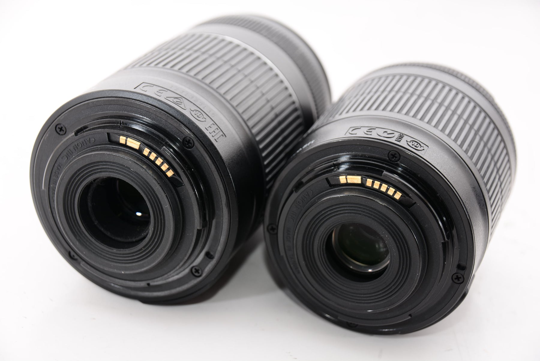 【外観特上級】Canon デジタル一眼レフカメラ EOS Kiss X7 ダブルズームキット EF-S18-55mm/EF-S55-250mm付属 KISSX7-WKIT