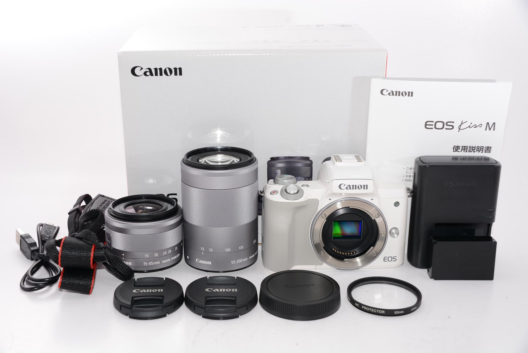 【外観特上級】Canon ミラーレス一眼カメラ EOS Kiss M ダブルズームキット ホワイト EOSKISSMWH-WZK