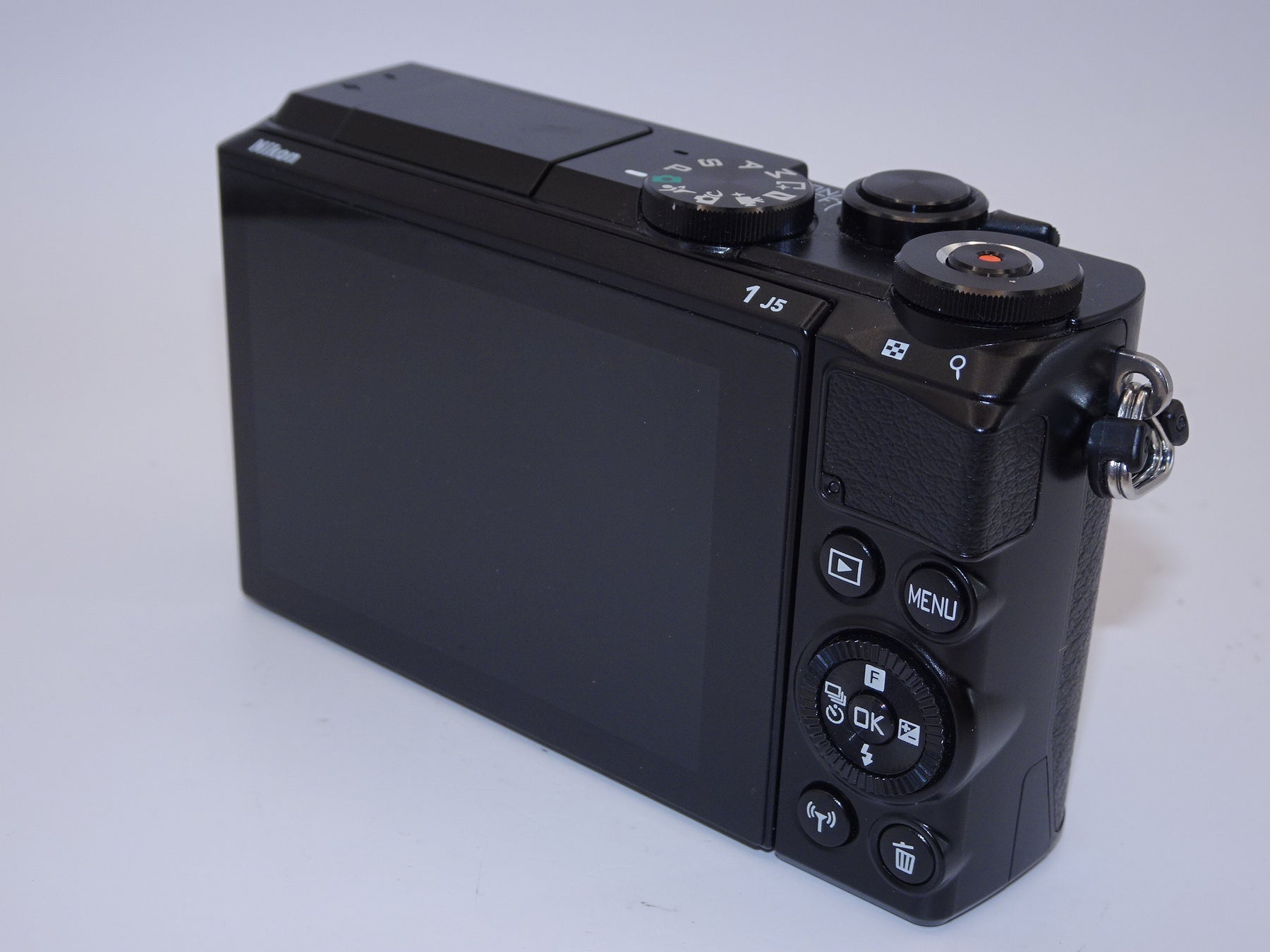 【外観特上級】Nikon Nikon1 J5 ダブルレンズキット ブラック