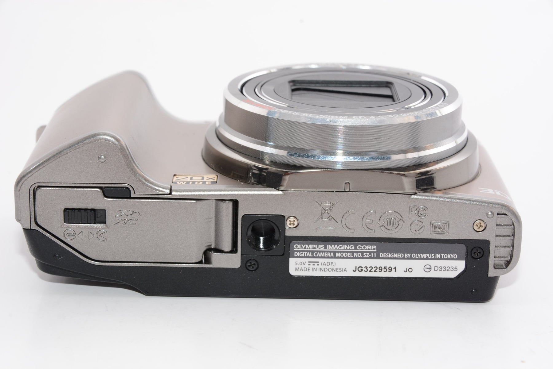 【外観特上級】OLYMPUS デジタルカメラ SZ-11 シルバー 1400万画素 光学20倍ズーム 広角25mm 3Dフォト機能 SZ-11 SLV