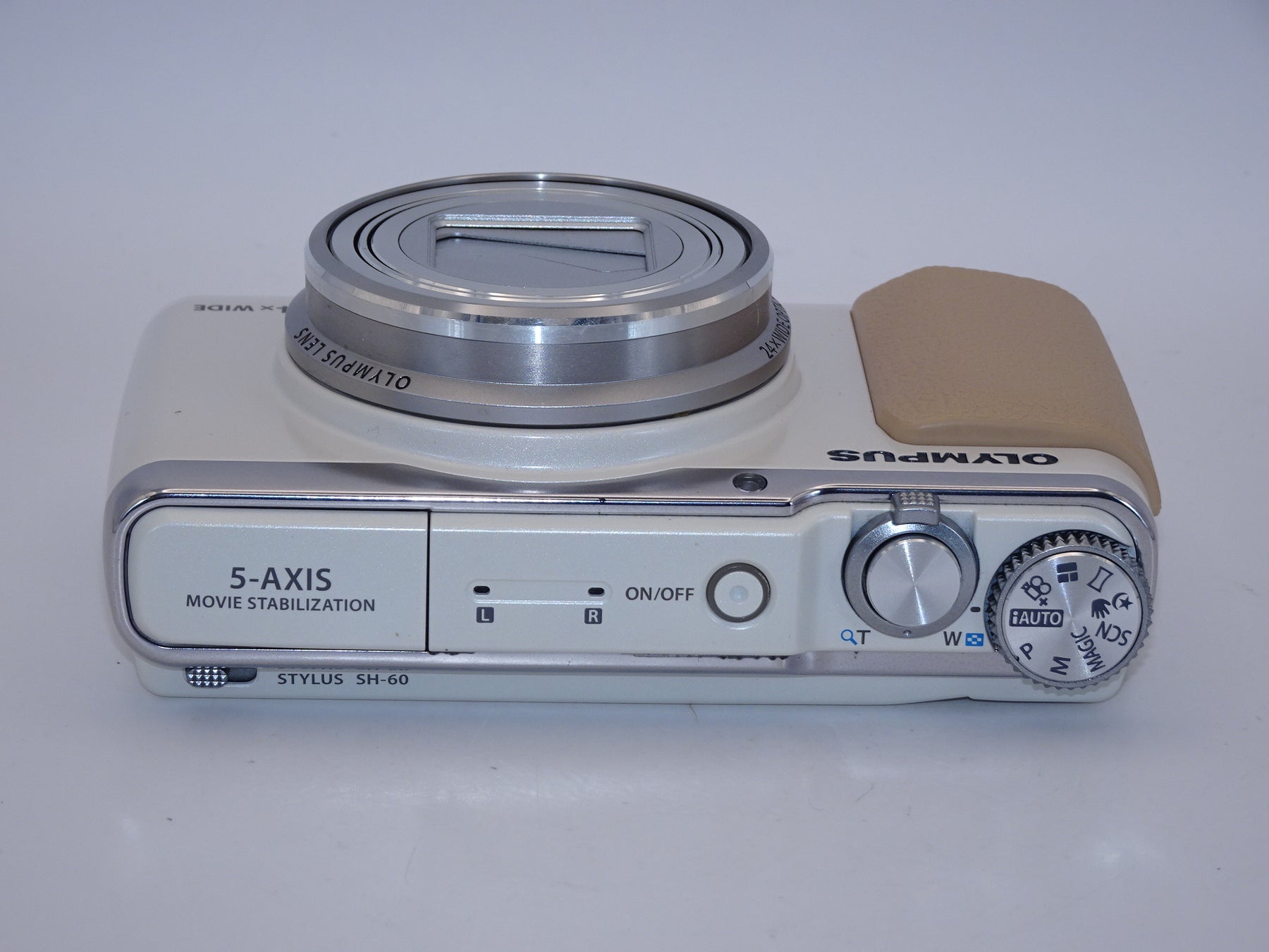 【外観特上級】OLYMPUS デジタルカメラ STYLUS SH-60 シルバー