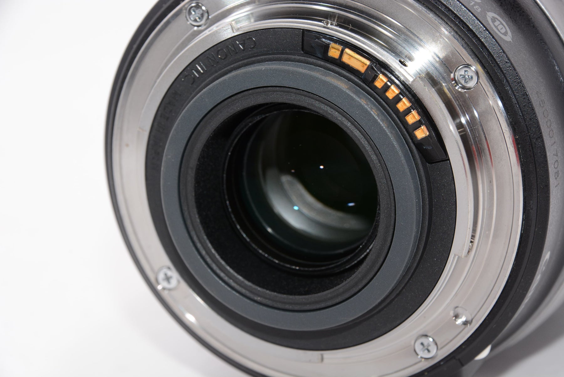 【外観特上級】Canon 望遠ズームレンズ EF-S18-200mm F3.5-5.6 IS APS-C対応