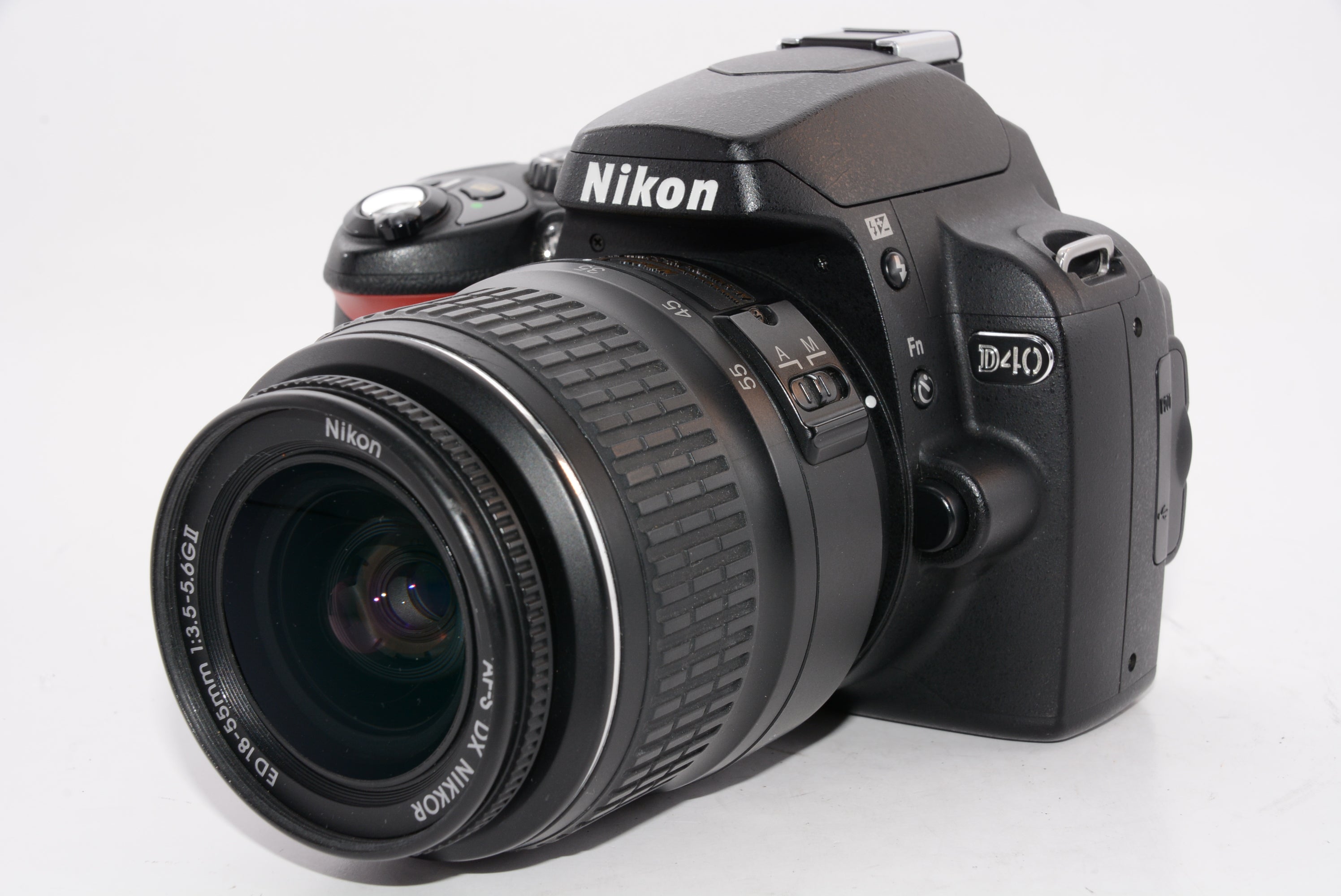 【外観特上級】Nikon デジタル一眼レフカメラ D40 レンズキット ...