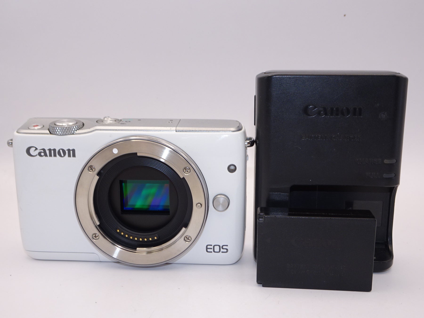 【外観並級】Canon ミラーレス一眼カメラ EOS M10 ボディ(ホワイト)